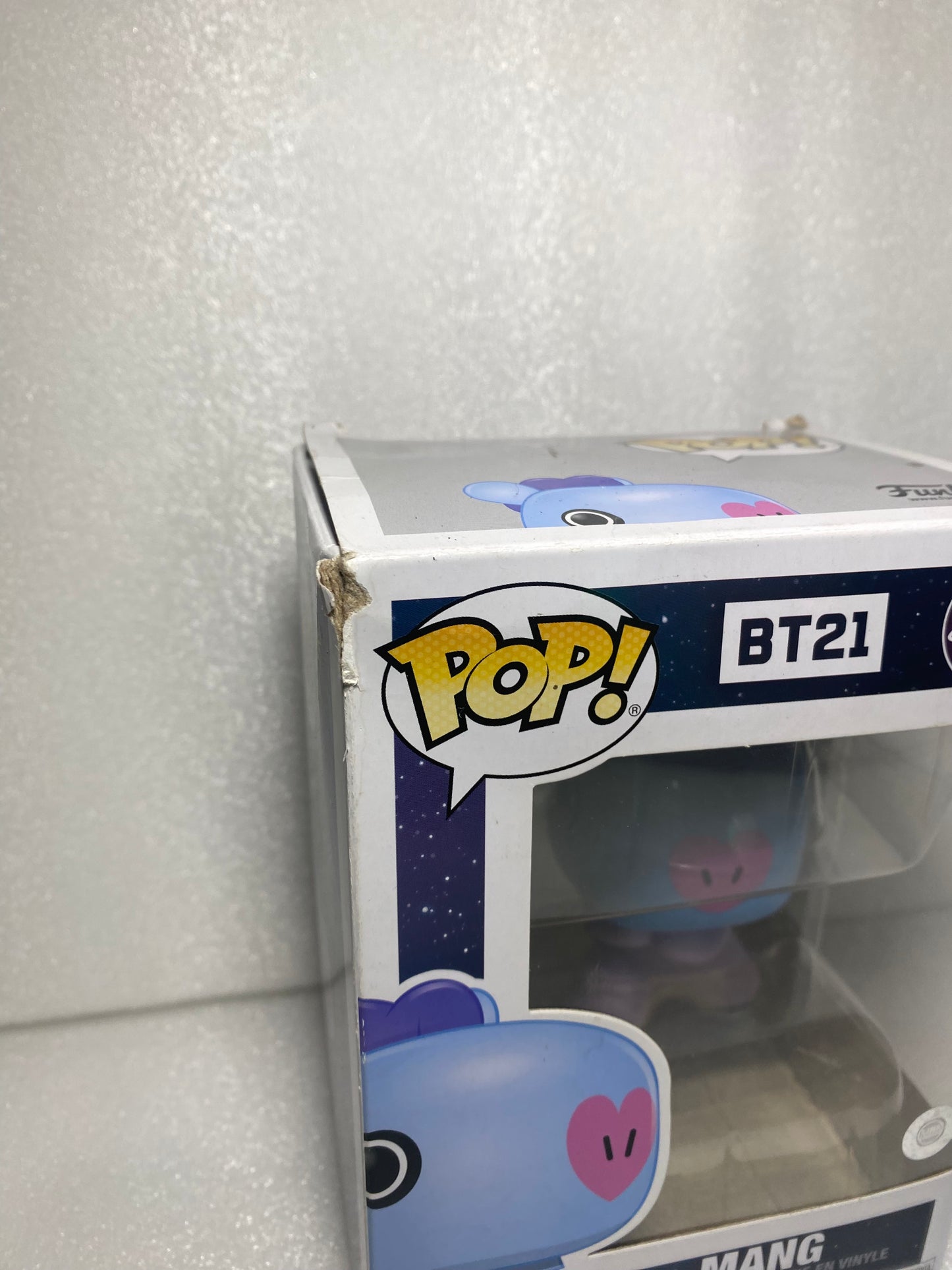 funko Pop #685 BT21 Mang Vinyl Figure, 6.25" x 4.5" x 3.5" - (READ)