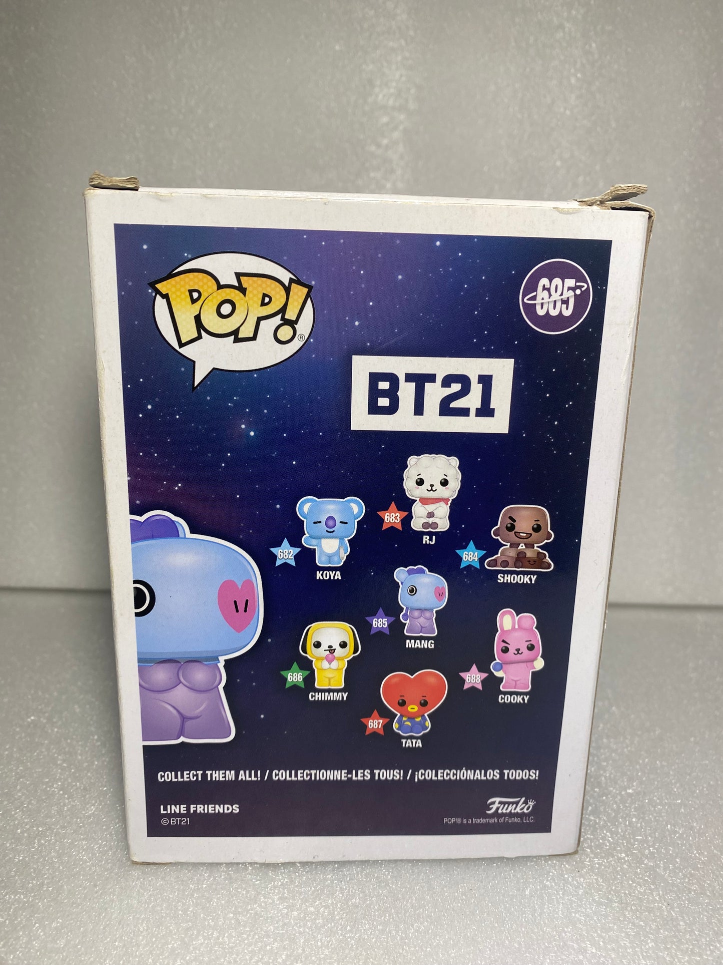 funko Pop #685 BT21 Mang Vinyl Figure, 6.25" x 4.5" x 3.5" - (READ)