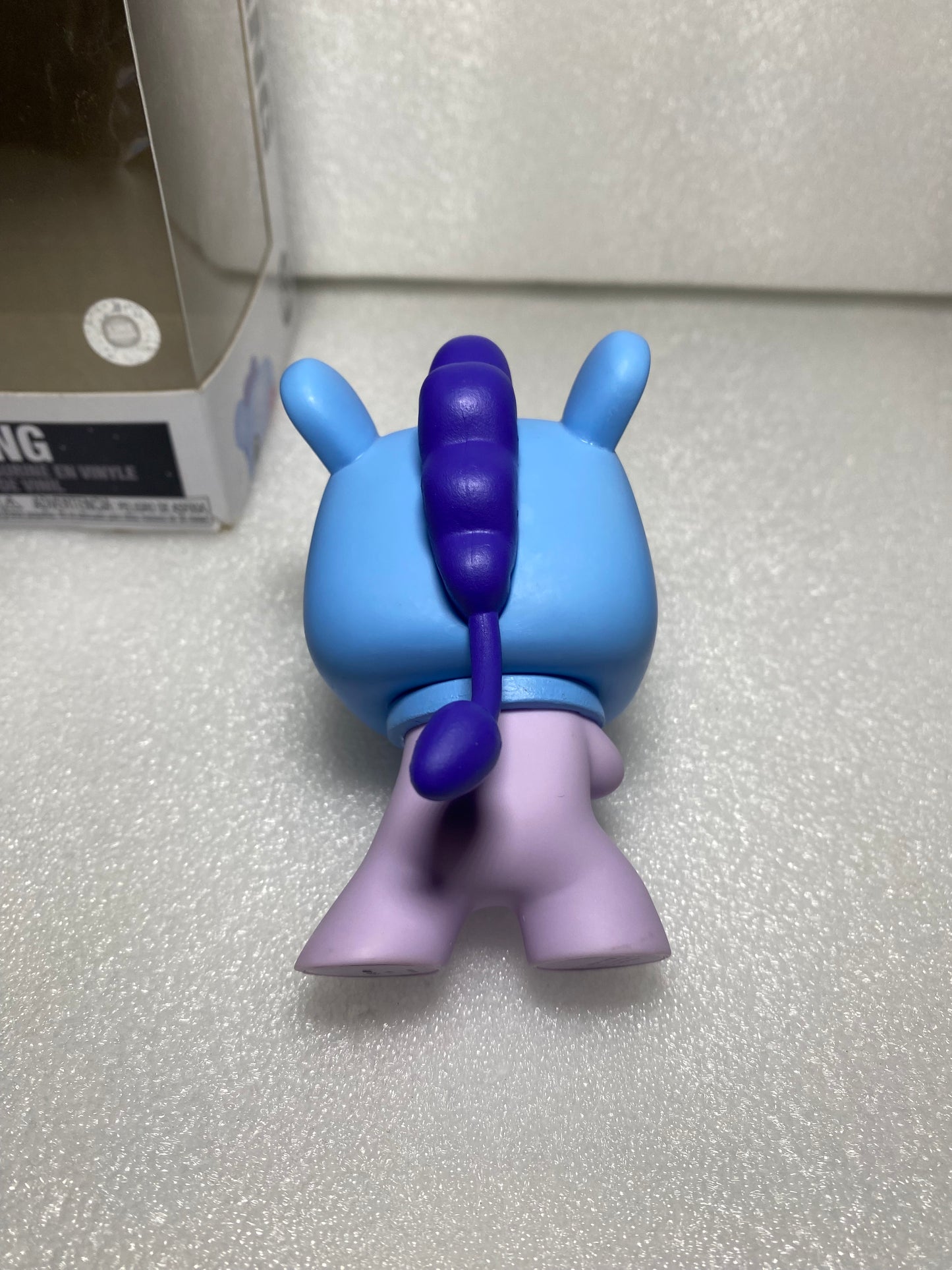 funko Pop #685 BT21 Mang Vinyl Figure, 6.25" x 4.5" x 3.5" - (READ)