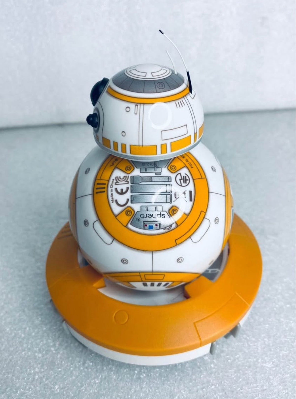 Sphero Star Wars 4" BB-8 Robot LED Color Droid With Charge Base - (READ)