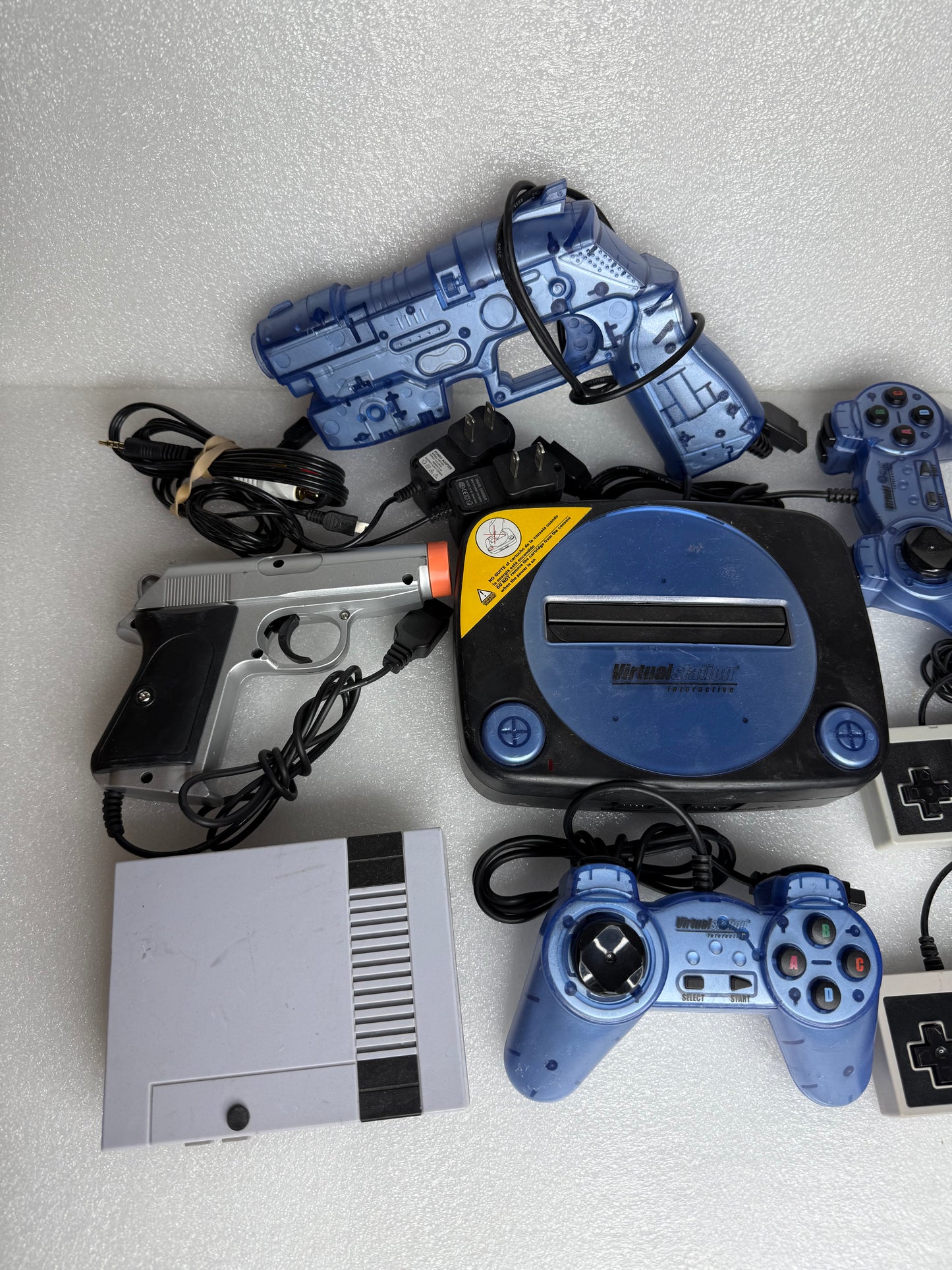 #147 - lot Of Plug N Play Electronics - (IN CONDITION AS SHOWN) $$$