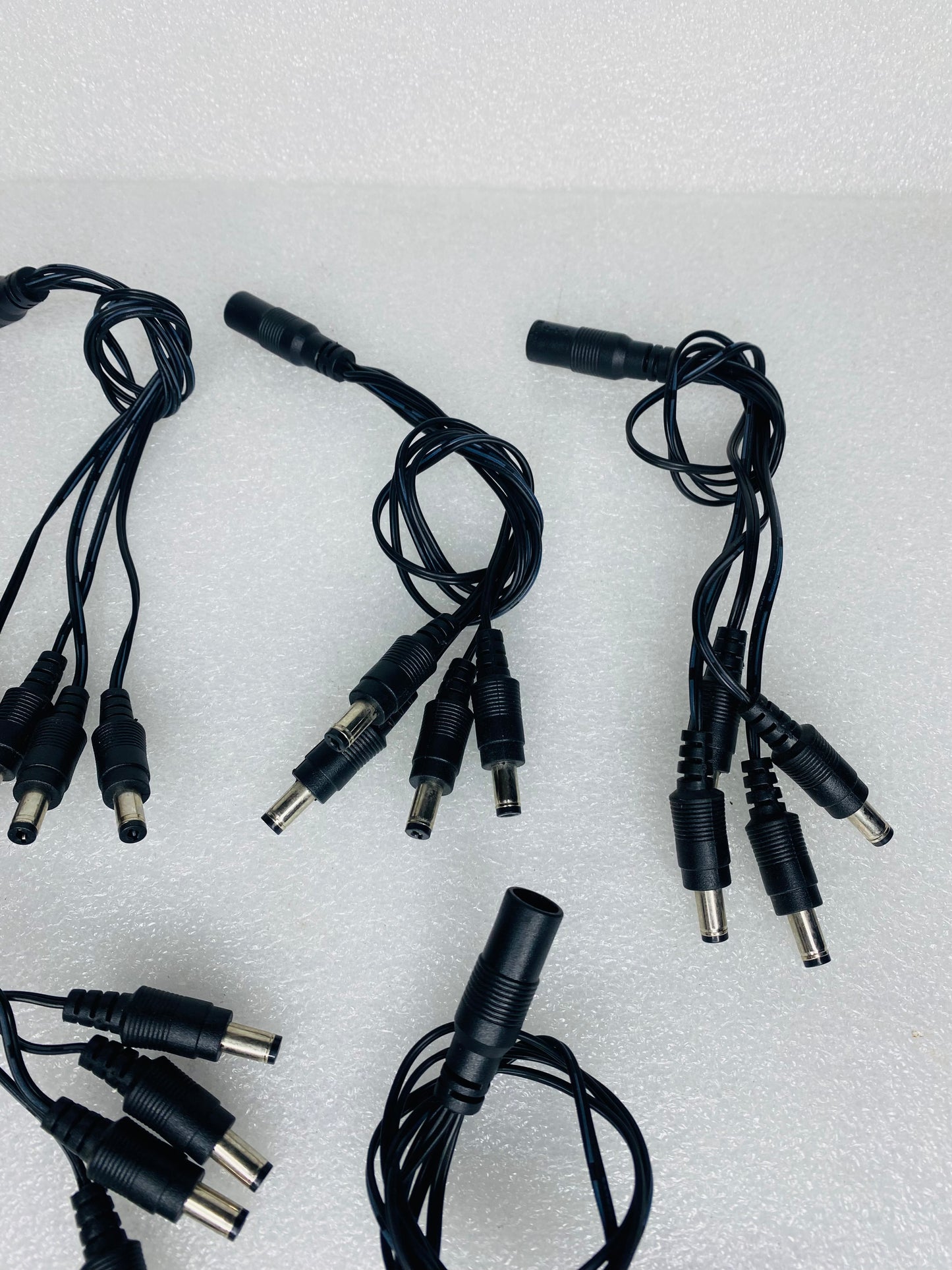 lot Of 7 - 12V In DC Power Splitters, 1 Female to 4 Male Tips, 12" Long - (READ)