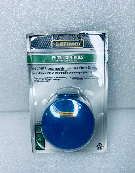 #02 - new Defiant 11-240V Programmable Twistlock Photo Control, 3" x 2", Blue, 012089 - (IN CONDITION AS SHOWN)
