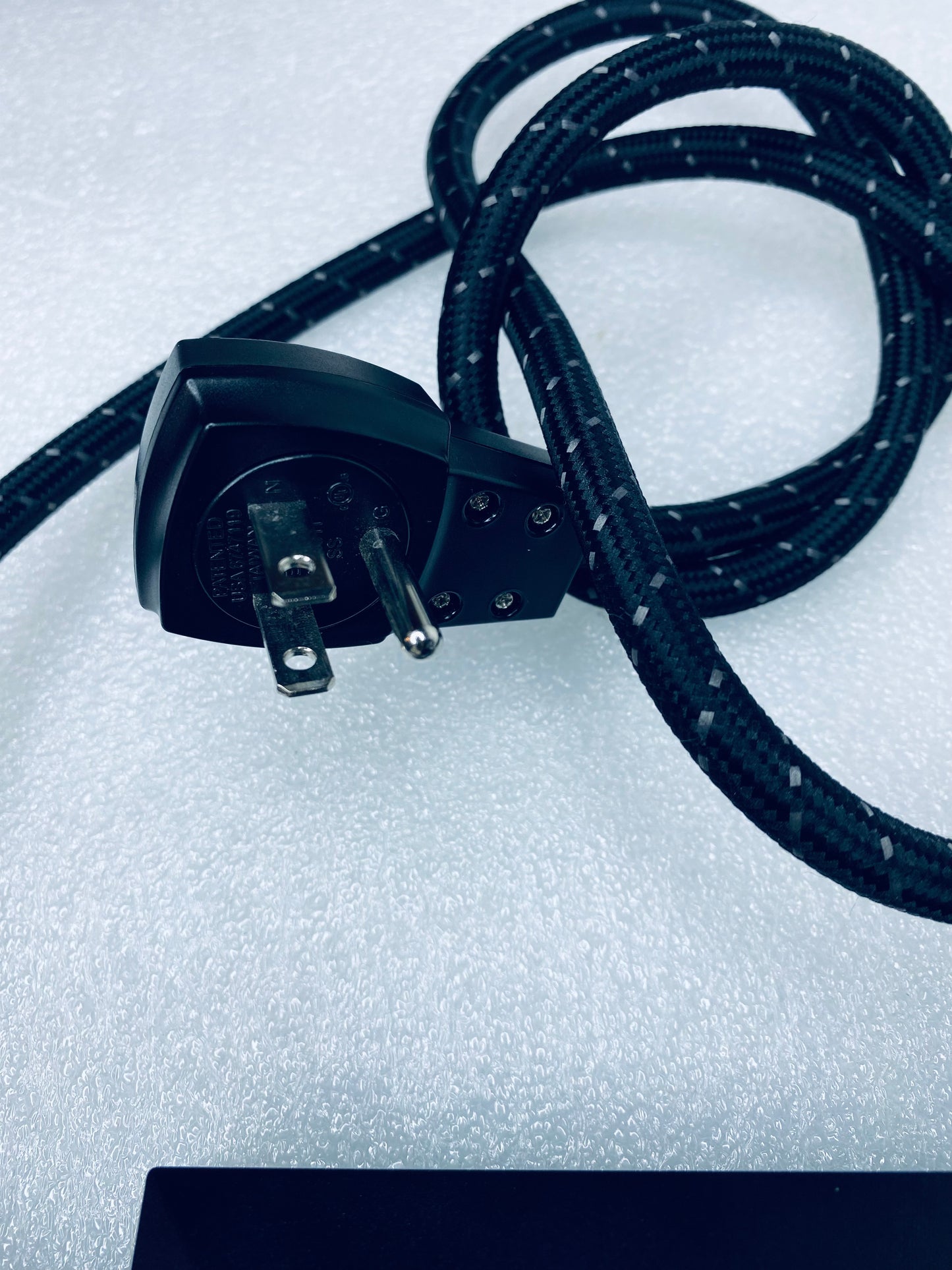 titan 3-Outlet Power Strip W/4 ft. Braided Cord, LED Light Strip, Black, 60046