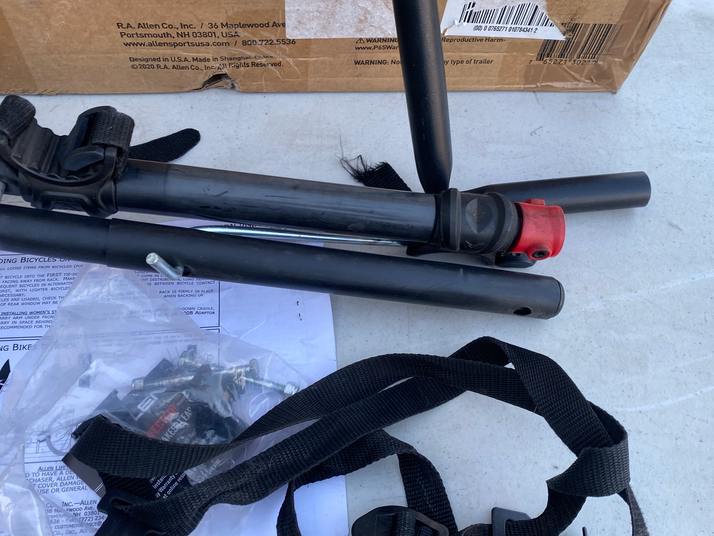 #77 - Allen Spare Tire Bike Carrier, Black - (IN CONDITION AS SHOWN) - (READ)