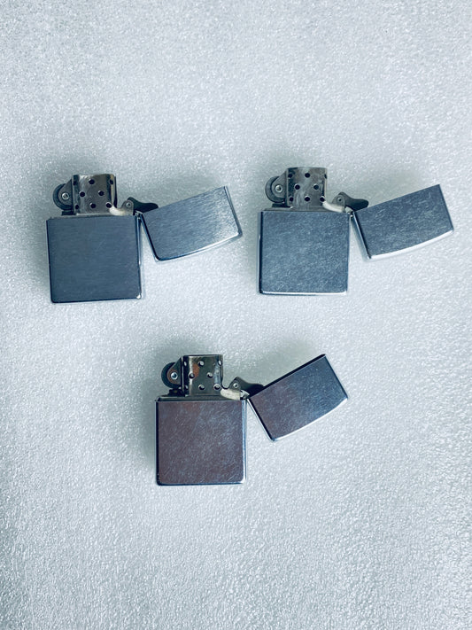 lot Of 3 – Zippo Flip Top Lighter (1) 2000, (1) 2004 & (1) 2006, Silver