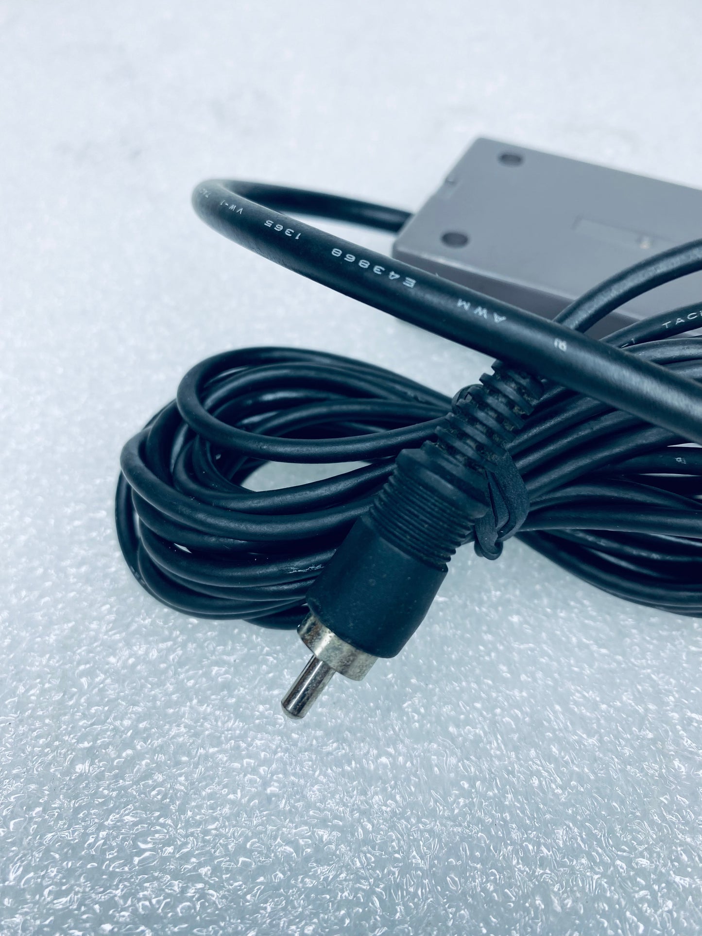 genuine Official Nintendo RF Switch Cable Adapter, NES-003, Gray - (Read)