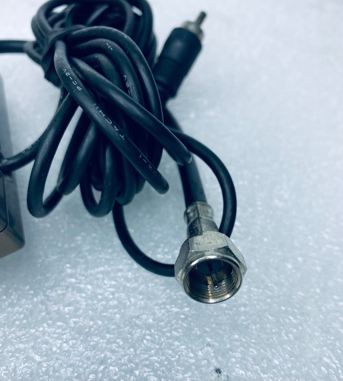 genuine Official Nintendo RF Switch Cable Adapter, NES-003, Gray - (Read)