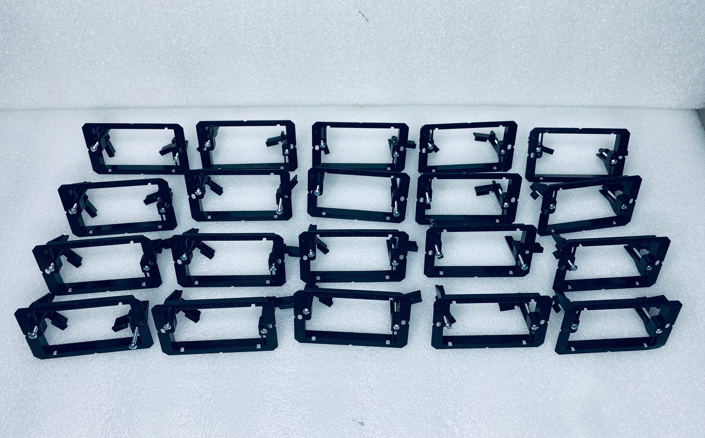 lot of 20 - 1 Gang Low Voltage Mounting Brackets Black for Wall Plate - (READ)