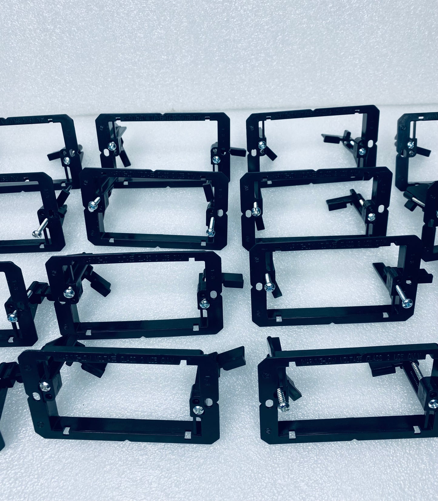 lot of 20 - 1 Gang Low Voltage Mounting Brackets Black for Wall Plate - (READ)