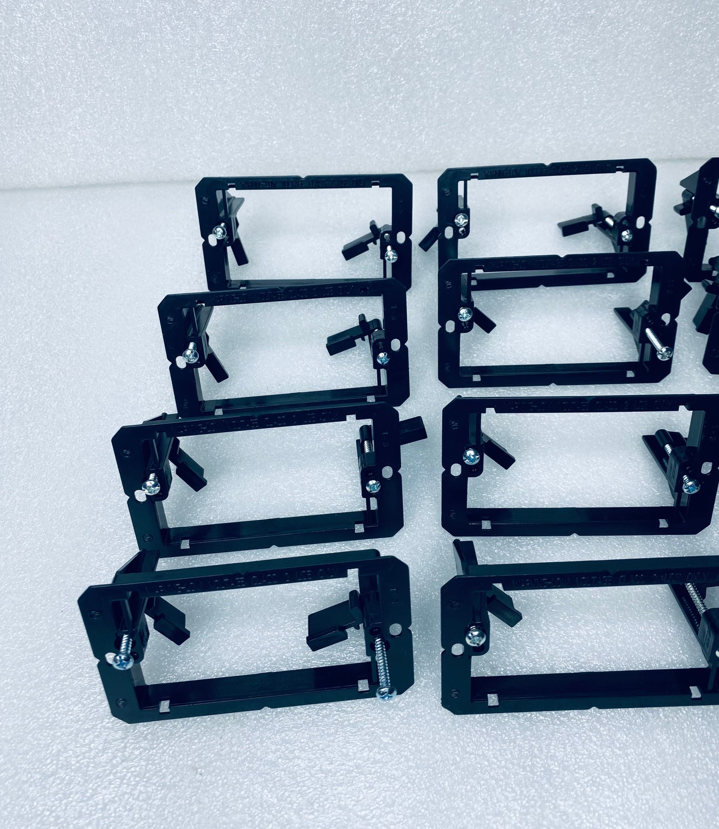 lot of 20 - 1 Gang Low Voltage Mounting Brackets Black for Wall Plate - (READ)