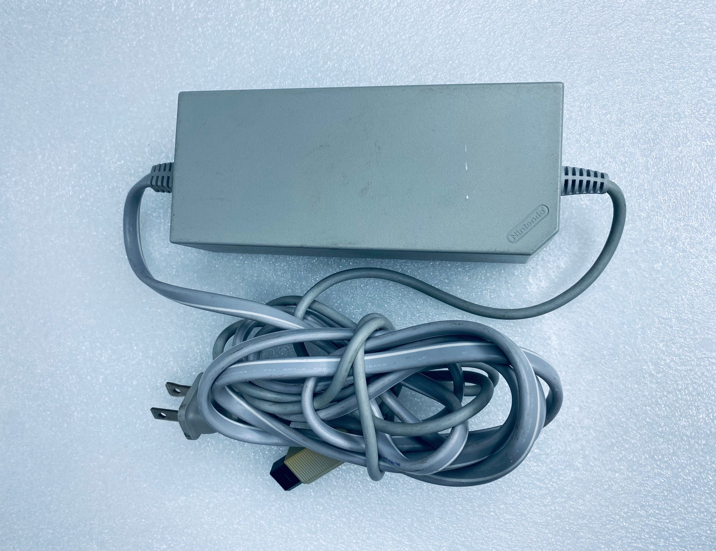 #06 - nintendo Wii AC Adapter Power Supply 12V, Gray, RVL-002 - (READ) - (IN CONDITION AS SHOWN)