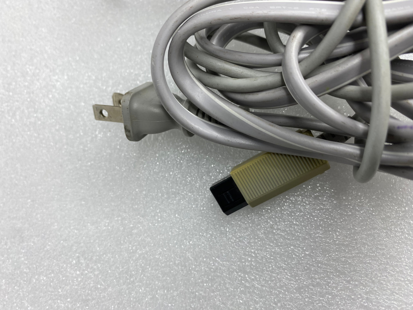 #06 - nintendo Wii AC Adapter Power Supply 12V, Gray, RVL-002 - (READ) - (IN CONDITION AS SHOWN)
