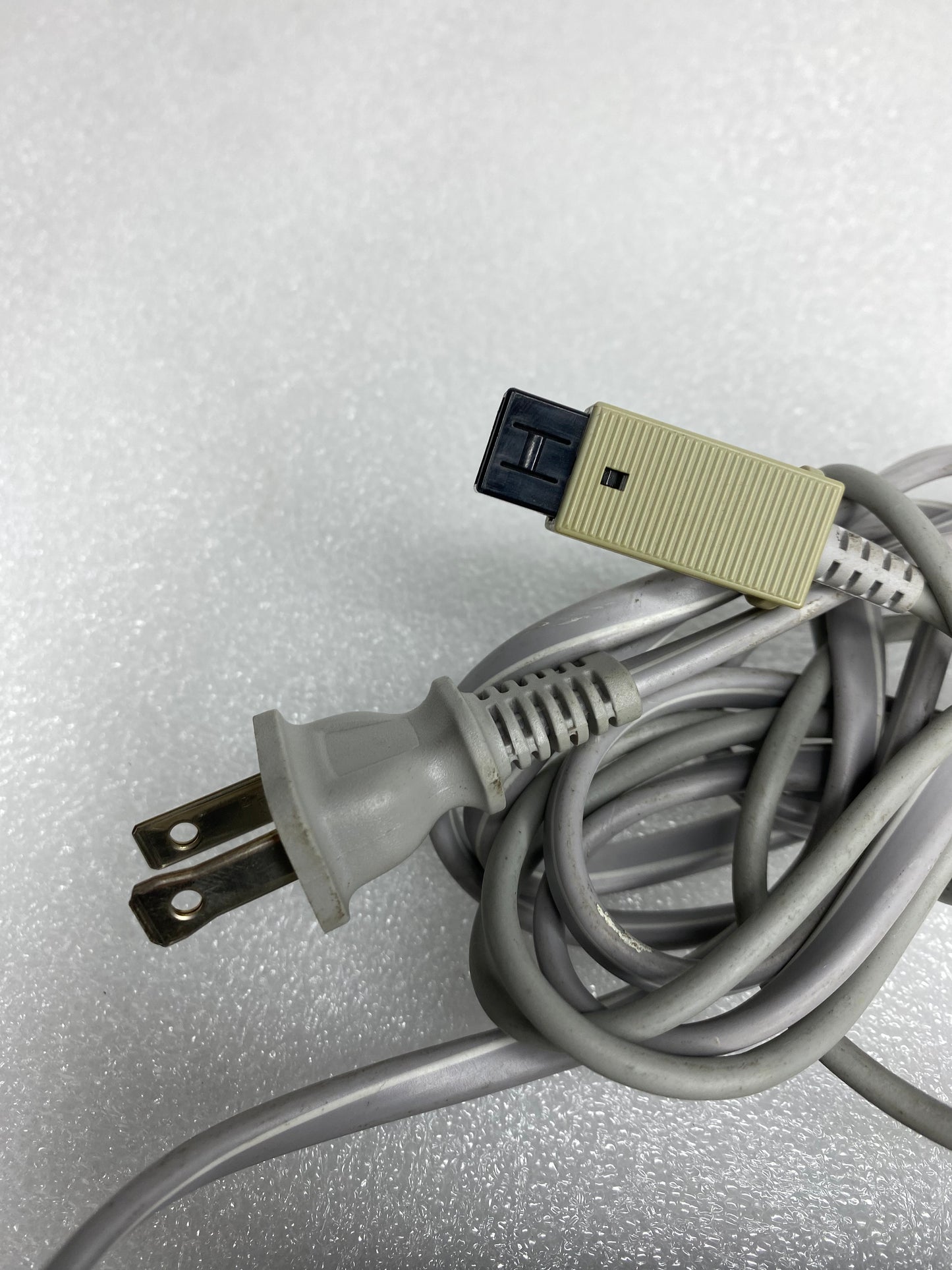 #06 - nintendo Wii AC Adapter Power Supply 12V, Gray, RVL-002 - (READ) - (IN CONDITION AS SHOWN)