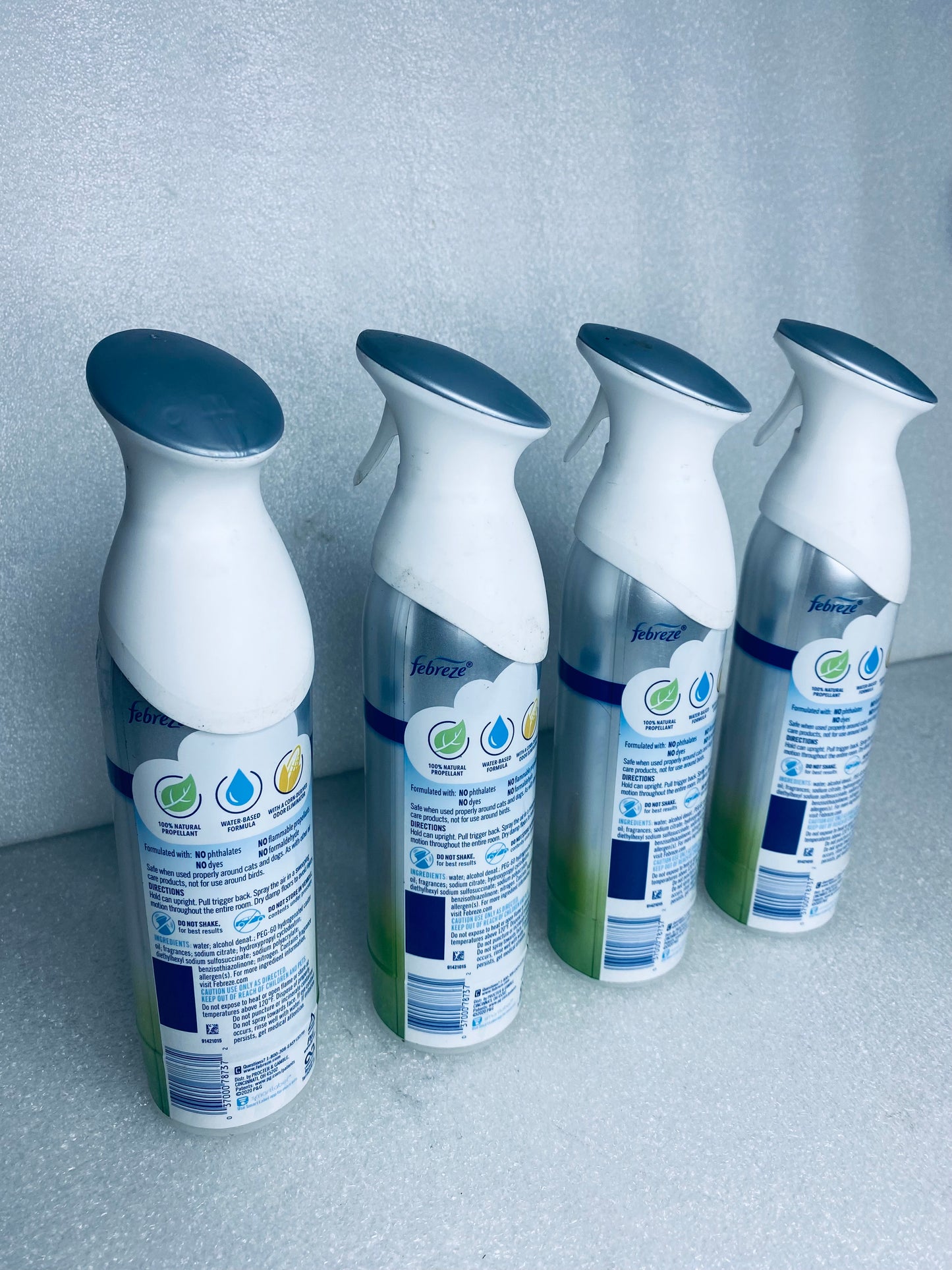 #14 - lot of 4 New - Febreze Air Pet Odor Eliminator 8.8 oz. Fresh Scent - (READ) - (IN CONDITION AS SHOWN)