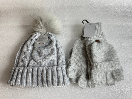 #190 - lot Of - New West Loop Pom Hat & Gloves, One Size Fits Most - (IN COLOR AS SHOWN)