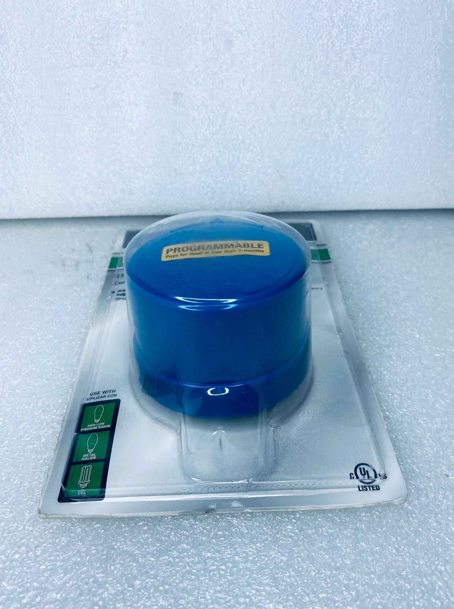 #27 - new -Defiant 11-240V Programmable Twistlock Photo Control, 3" x 2", 012089 - (IN CONDITION AS SHOWN)