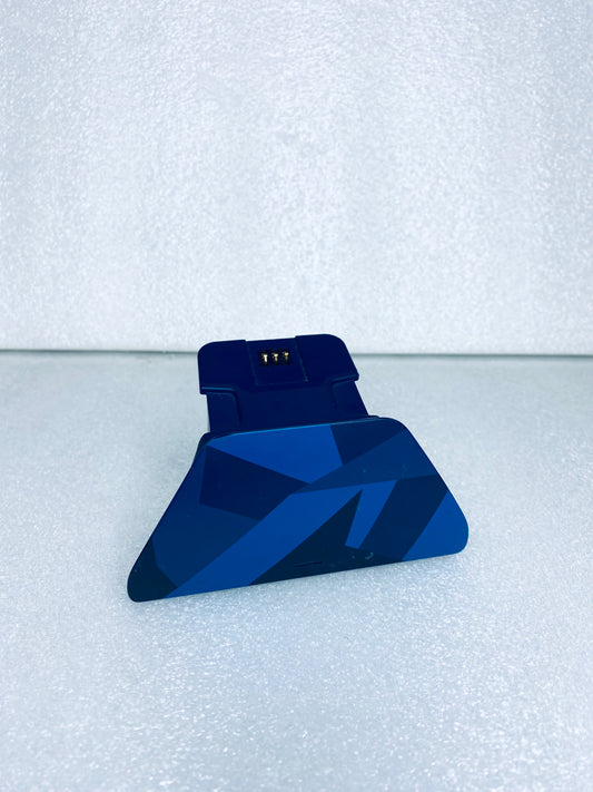 #35 - midnight Force Controller Gear Charging Stand For Xbox One, Blue - (READ) - (IN CONDITION AS SHOWN)