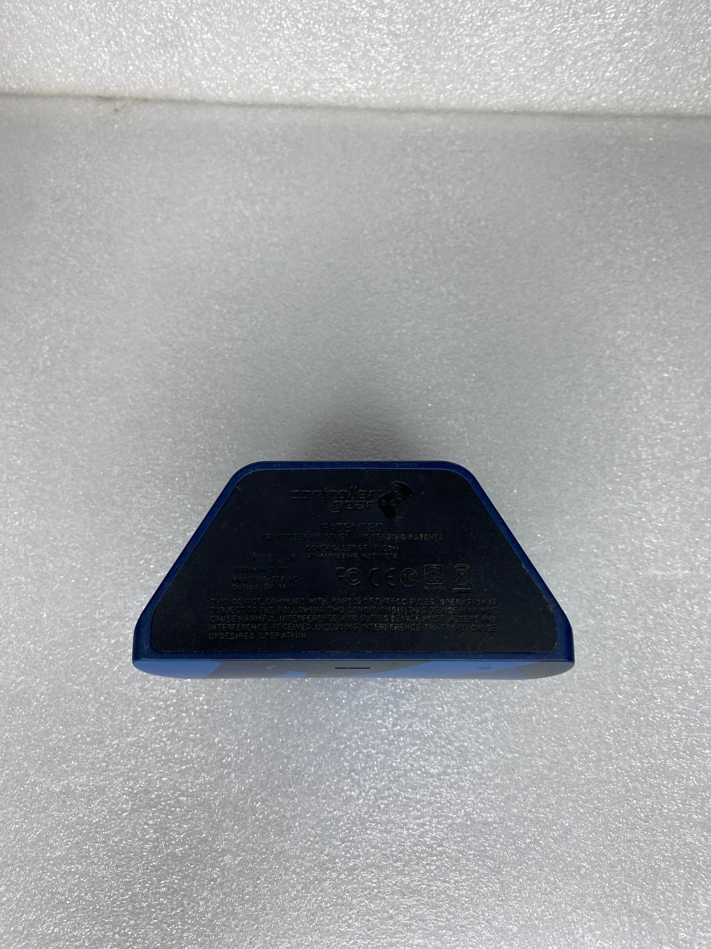 #35 - midnight Force Controller Gear Charging Stand For Xbox One, Blue - (READ) - (IN CONDITION AS SHOWN)