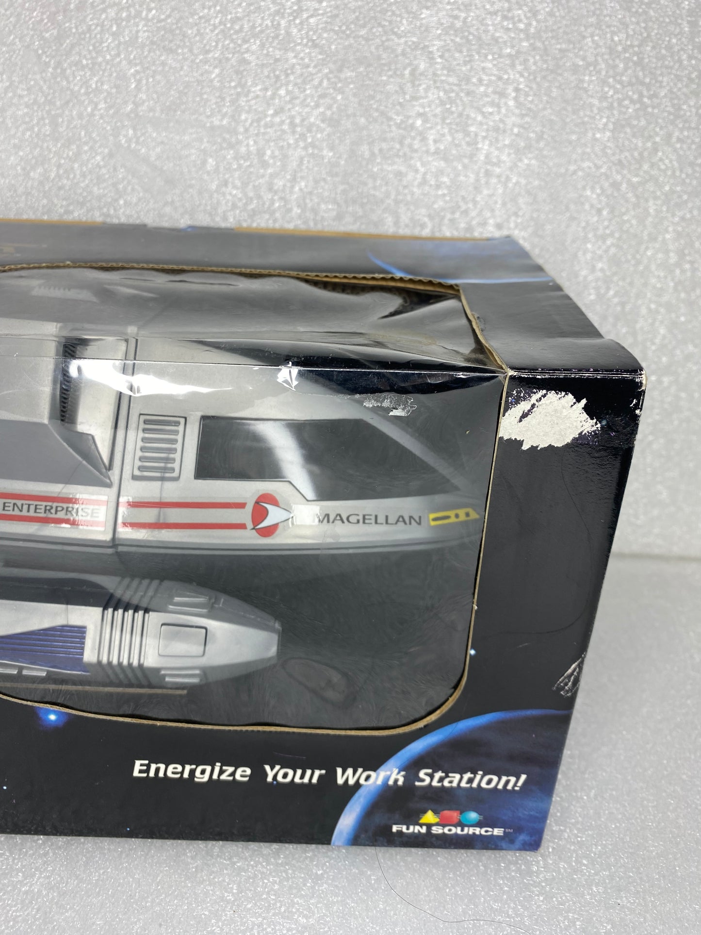 #37 - Star Trek The Next Generation 9" Shuttlecraft CD Holder, 07004 - (READ) - (IN CONDITION AS SHOWN)