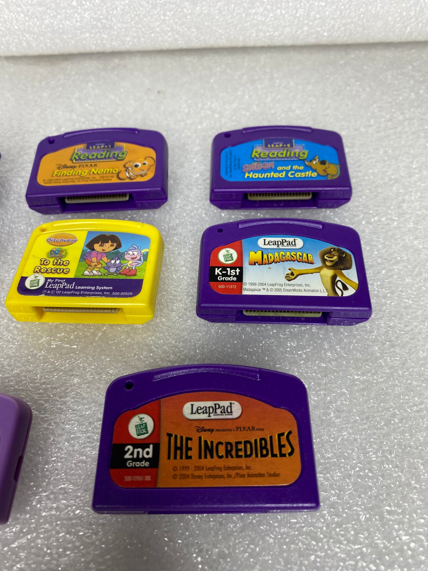 #43 - lot Of 8 - LeapPad Leap Frog Learning Game Cartridges - (READ) - (IN CONDITION AS SHOWN)
