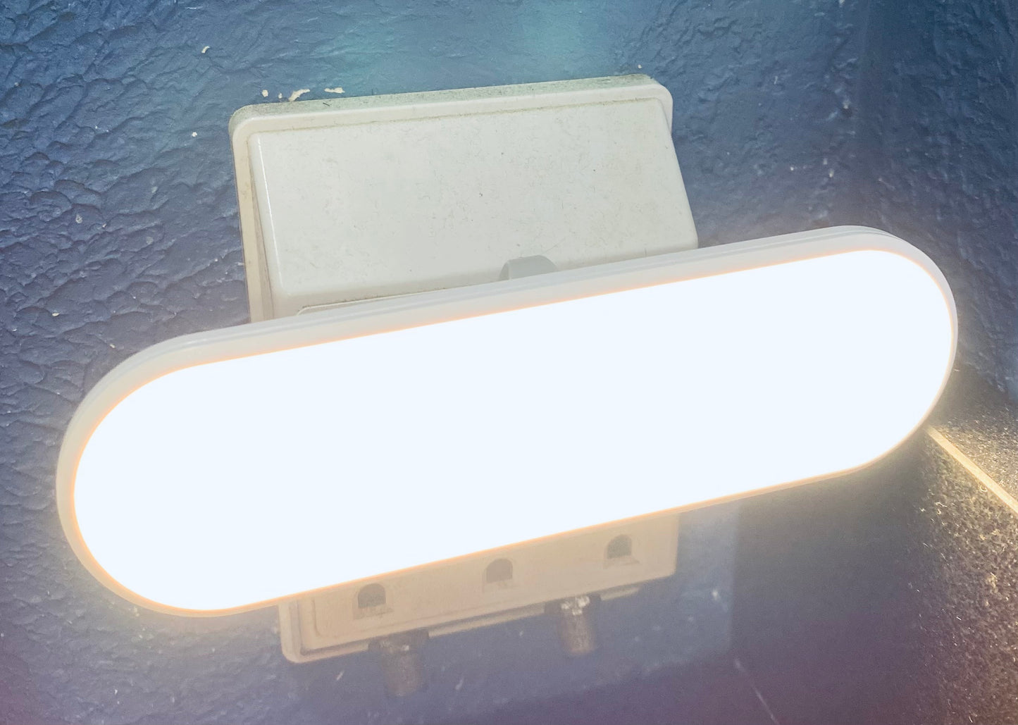 #53 - Open Box - lot Of 4 UltraPro UltraBrite LED Light Bar White 62459- (READ) - (IN CONDITION AS SHOWN)