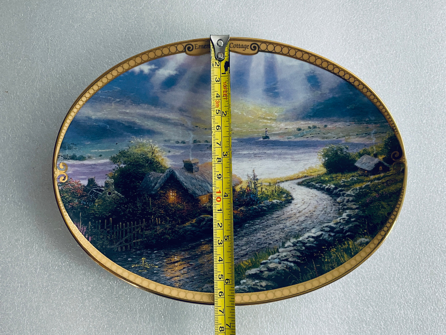 thomas Kinkade's Scenes Of Serenity "Emerald Isle Cottage" Oval Plate With COA