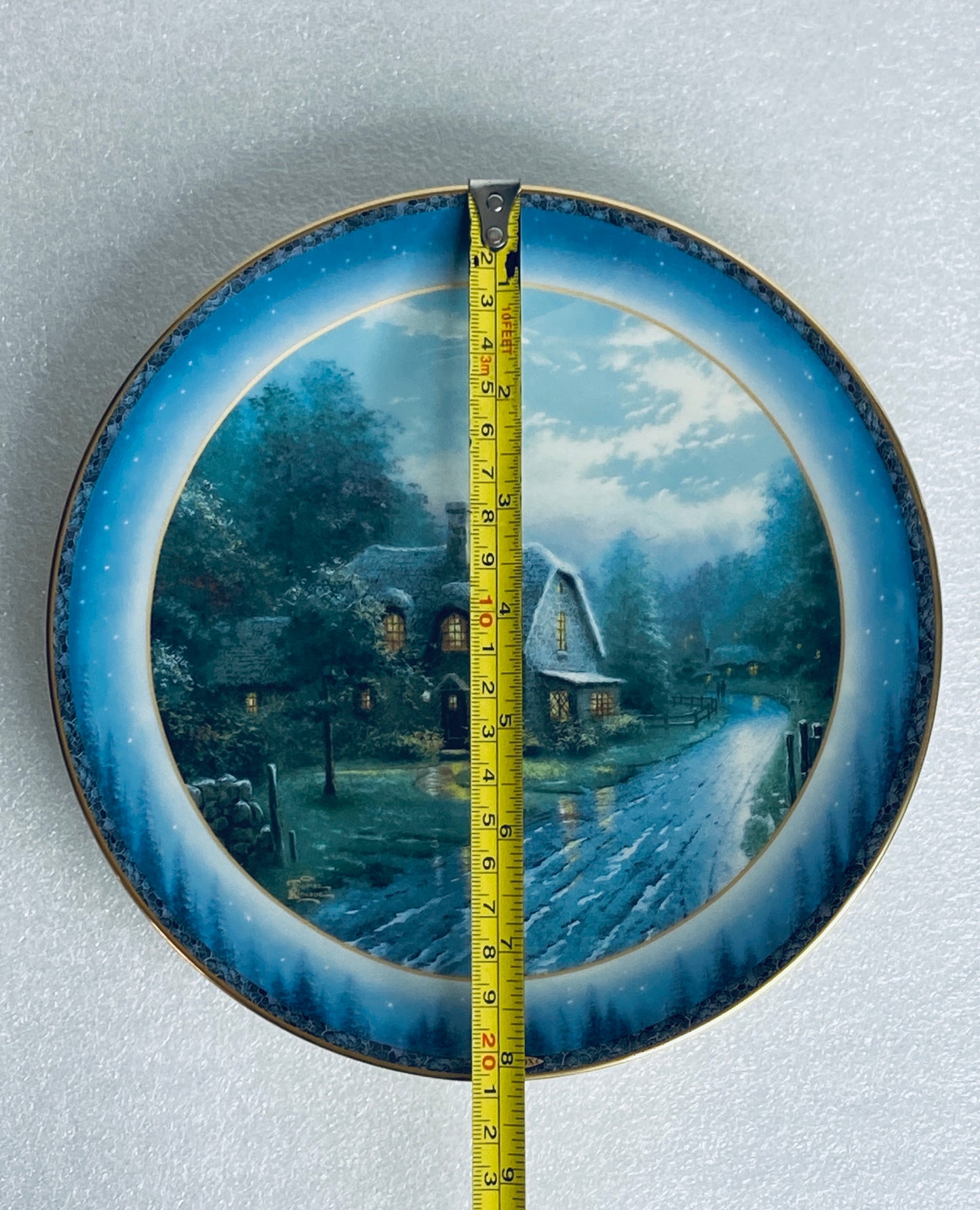 thomas Kinkade's Peaceful Retreats "Moonlit Lane" Round Plate With COA