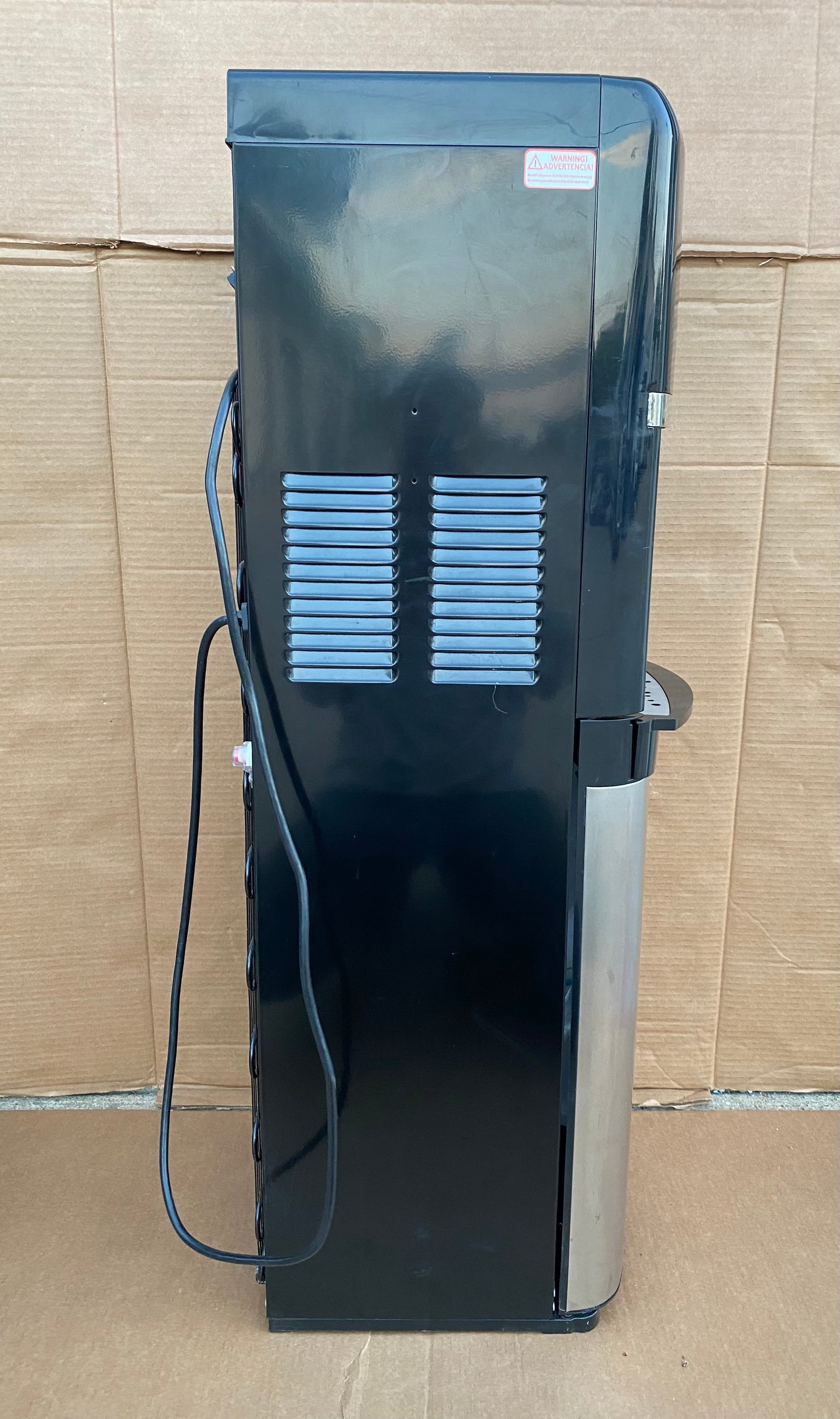 Primo Cold & Heat 5 Gallon Bottom Load Water Dispenser Machine, 41" Tall- (READ)