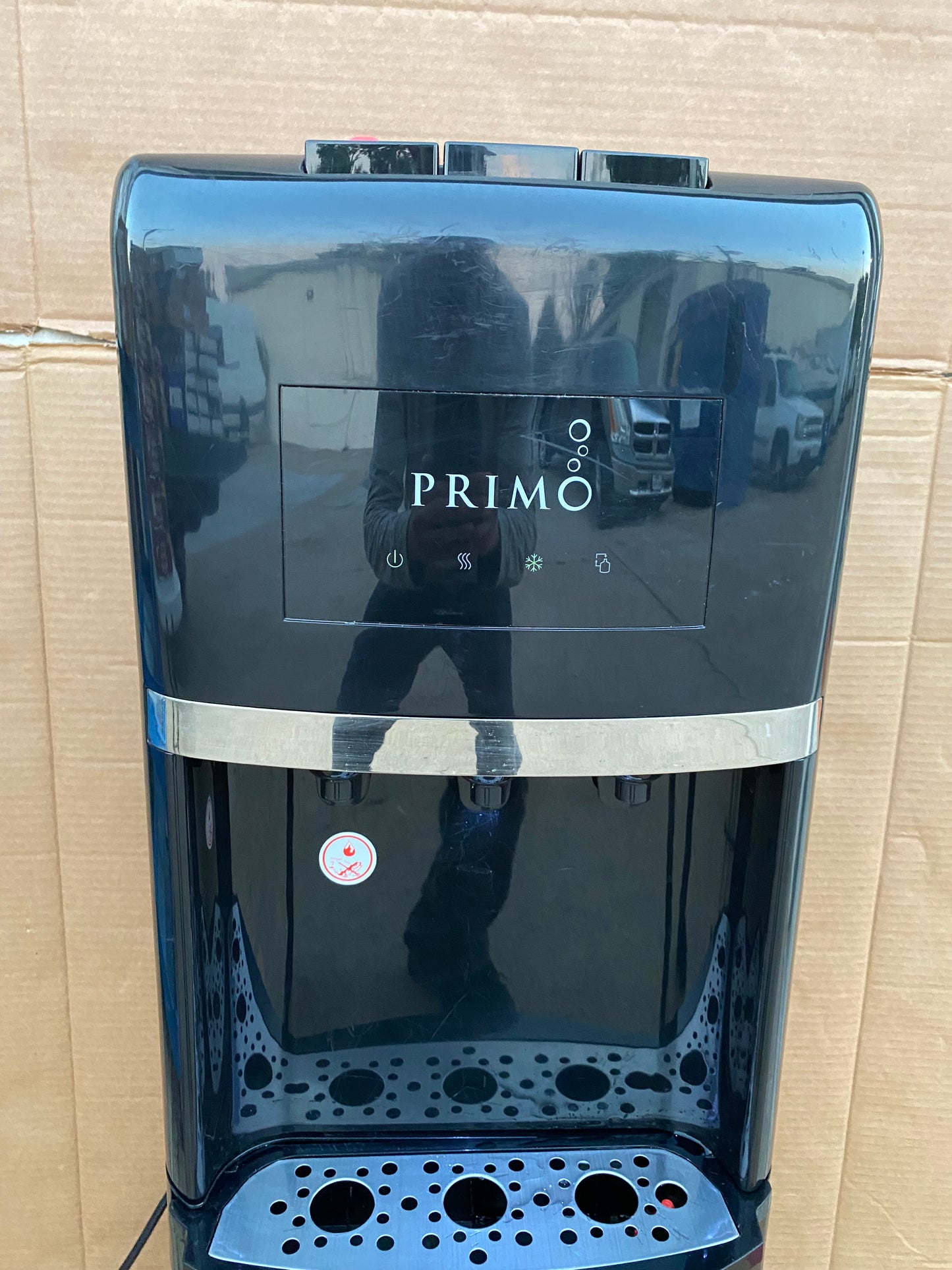 Primo Cold & Heat 5 Gallon Bottom Load Water Dispenser Machine, 41" Tall- (READ)