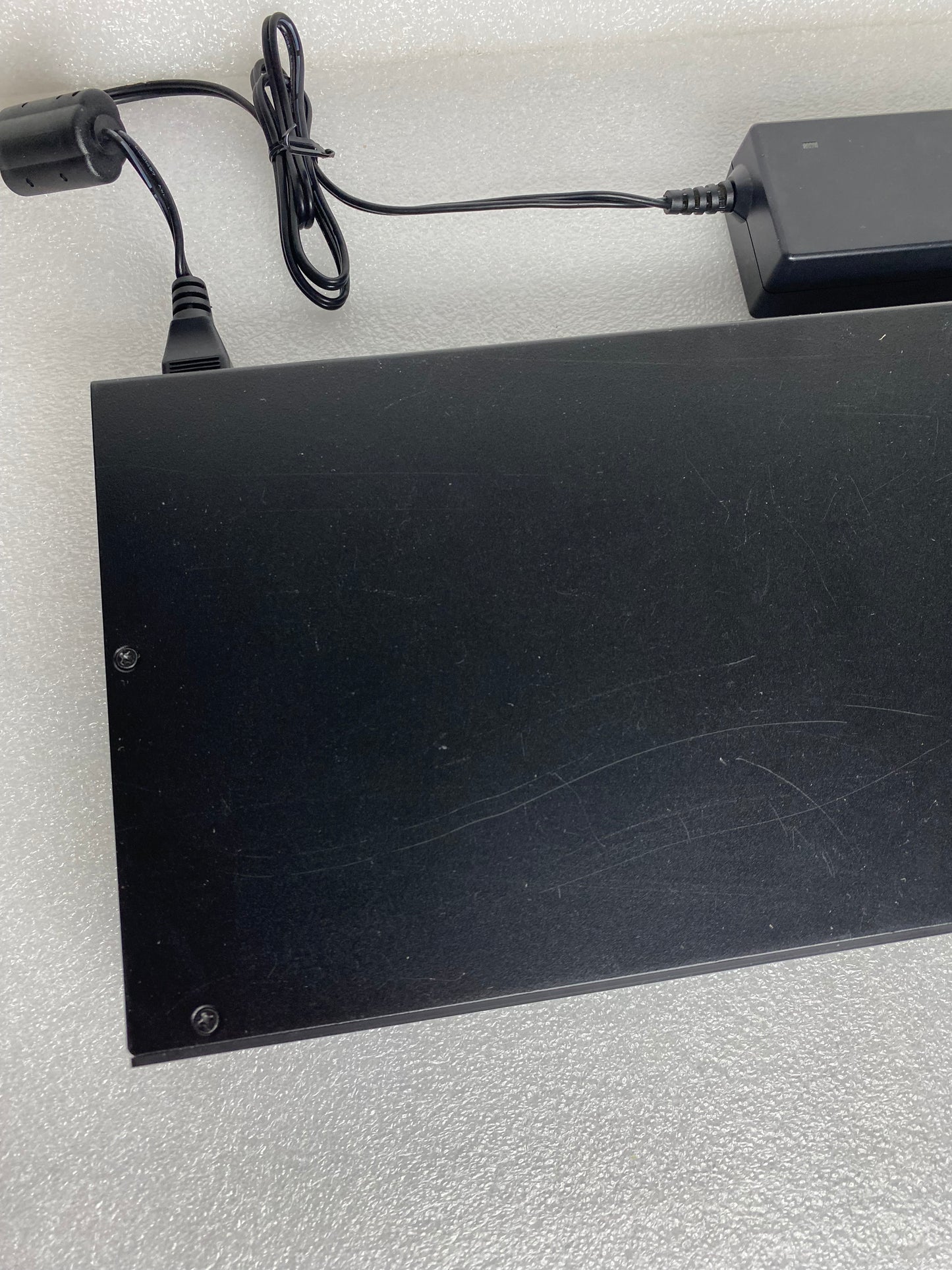 Binary B-120-HDMATRIX-4x4 HDMI Matrix Switcher With Power Cord, Black - (READ)