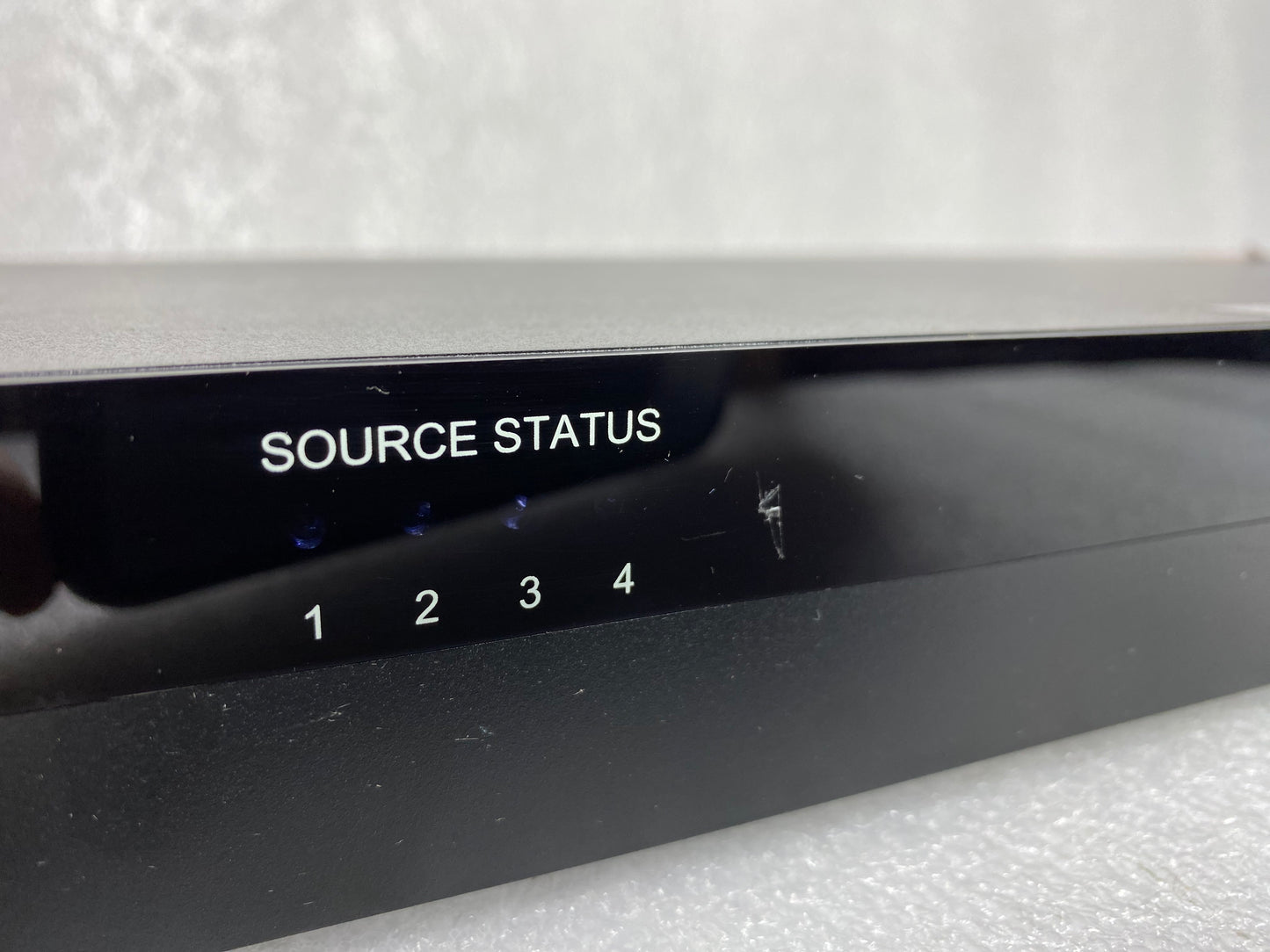 Binary B-120-HDMATRIX-4x4 HDMI Matrix Switcher With Power Cord, Black - (READ)