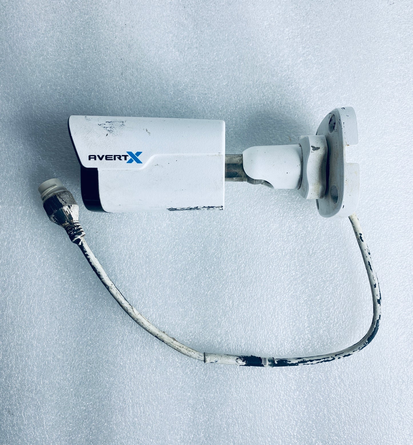 avertzX 4MP Mini IP Bullet In/Outdoor POE Security Camera, AVX-HD420IR- READ