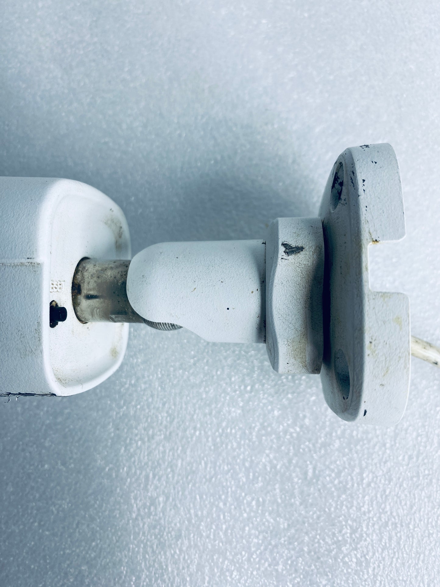 avertzX 4MP Mini IP Bullet In/Outdoor POE Security Camera, AVX-HD420IR- READ