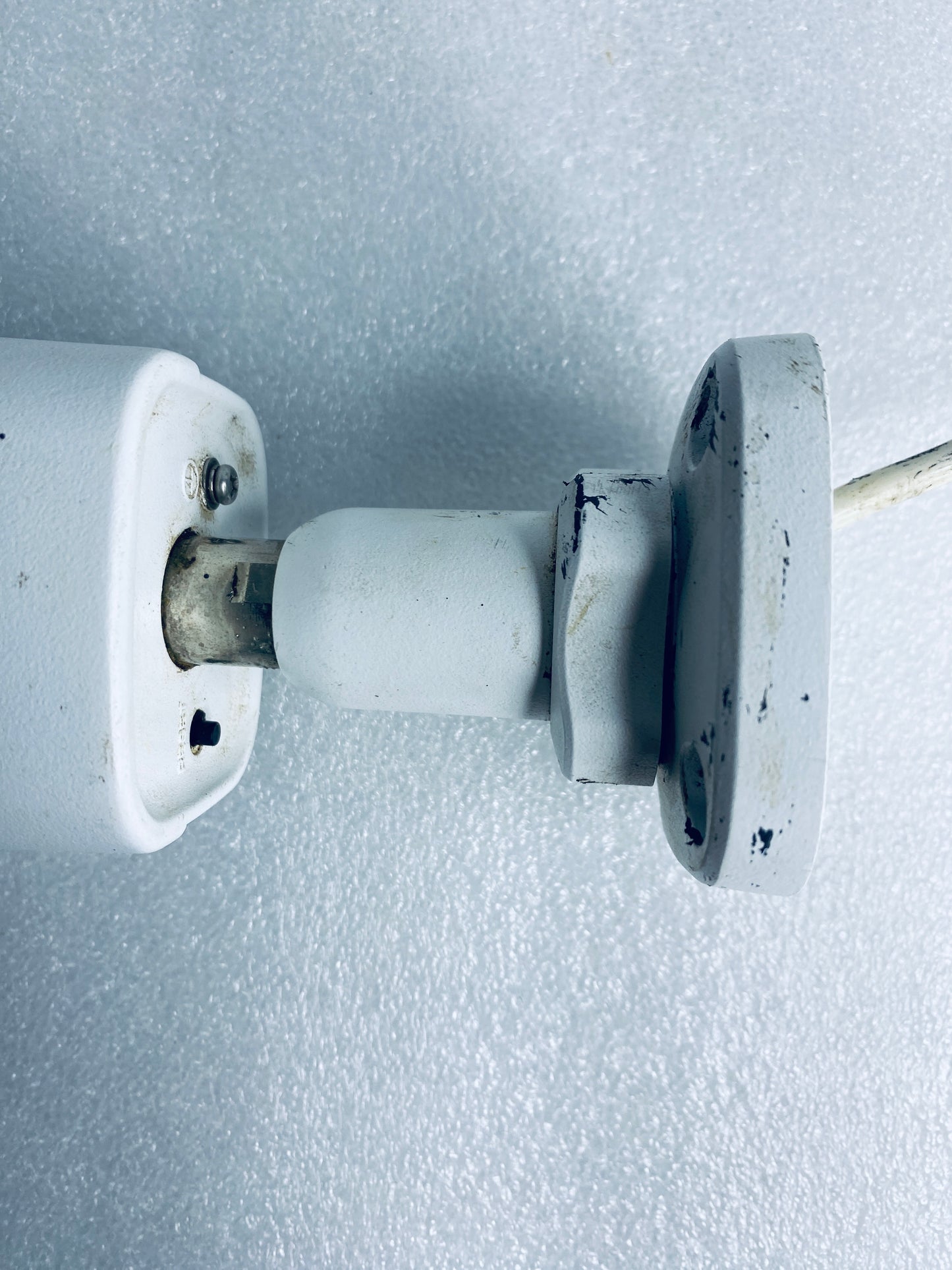 avertzX 4MP Mini IP Bullet In/Outdoor POE Security Camera, AVX-HD420IR- READ
