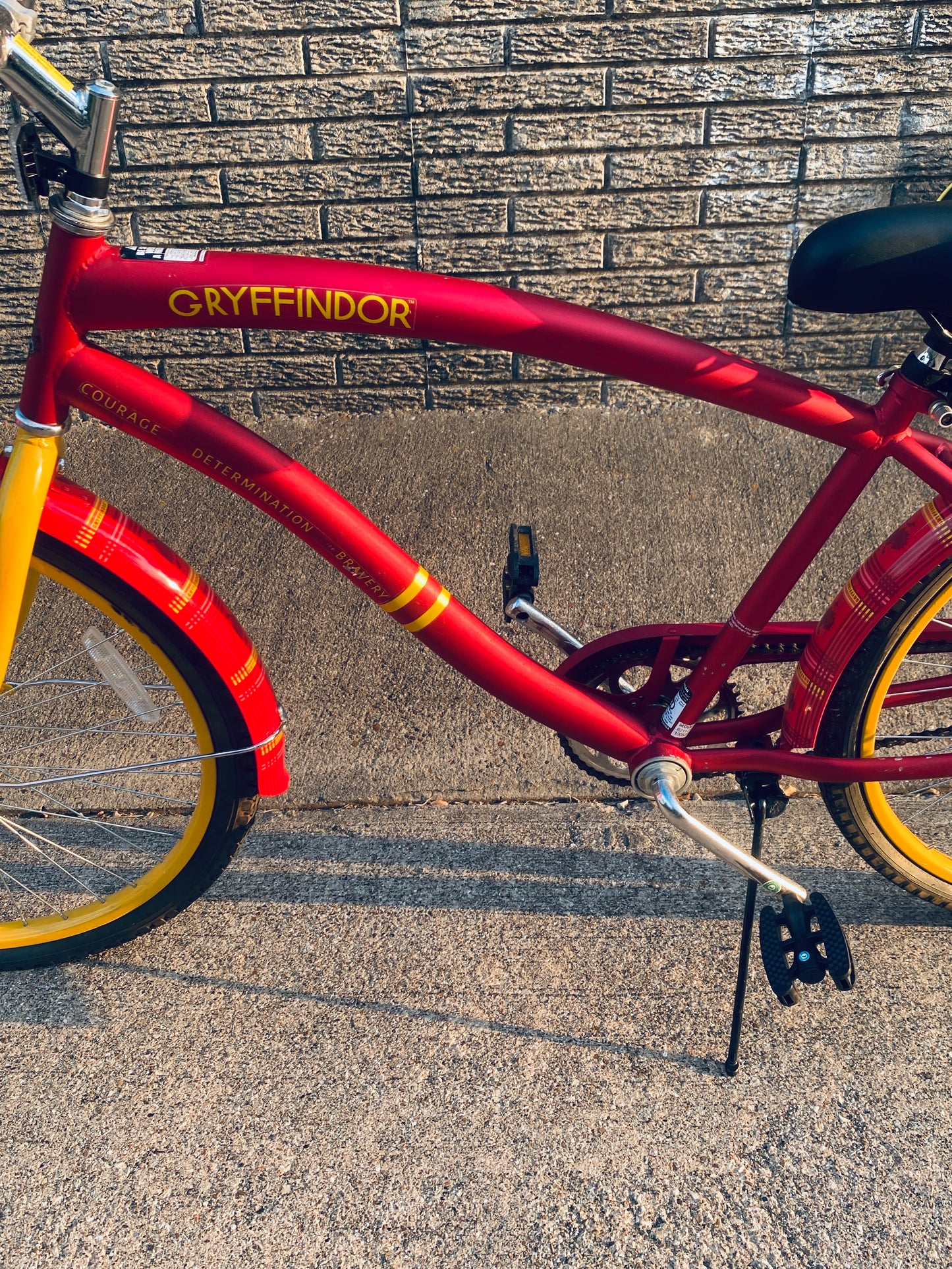Dynacraft 26in. Harry Potter Cruiser Gryffindor Edition Bike, Red