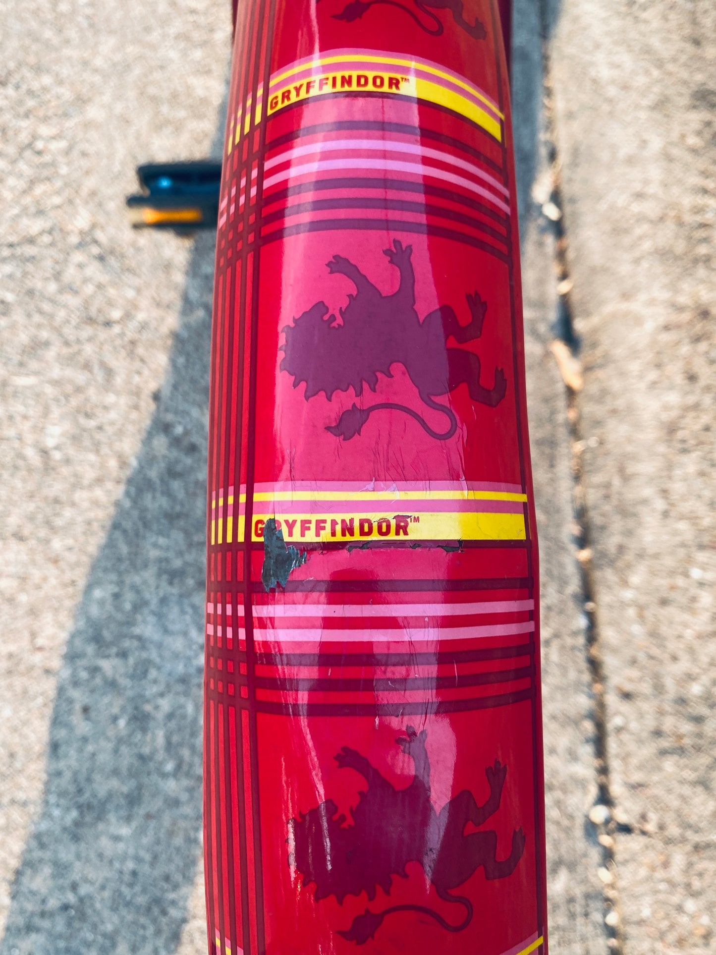 Dynacraft 26in. Harry Potter Cruiser Gryffindor Edition Bike, Red