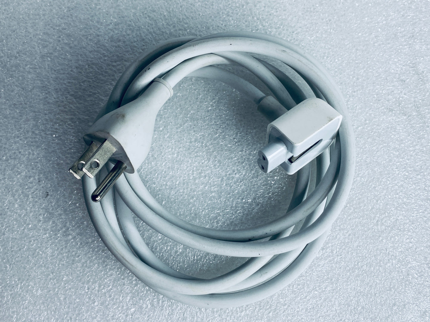 apple 60W Magsafe Power Adapter For 13" MacBook Pro, A1344 - READ