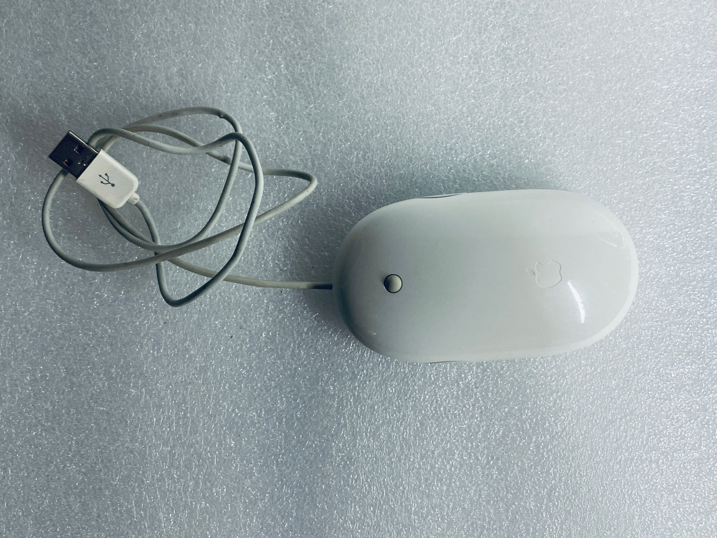 lot Of 2-Apple White USB Wired Mighty/Optical Mouse, A1152-READ
