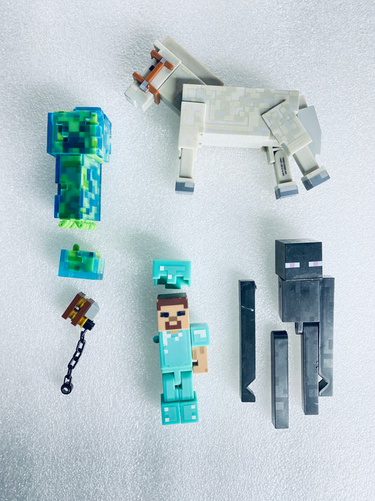 lot Of - Collectible Mattel Incomplete Minecraft Toys Figures Pieces