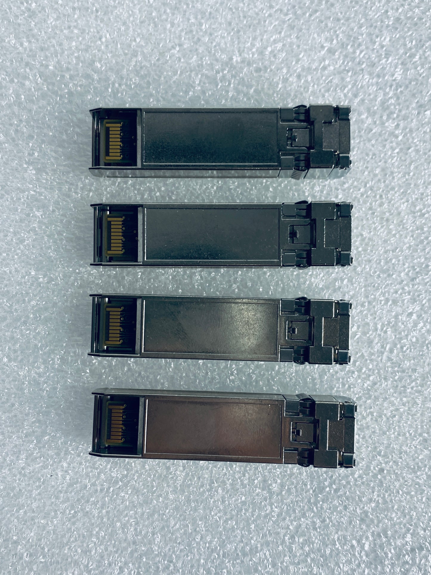 Lot Of 4 - Finisar FTLF8528P3BCV-QL 8G FC 850nm Transceiver Module