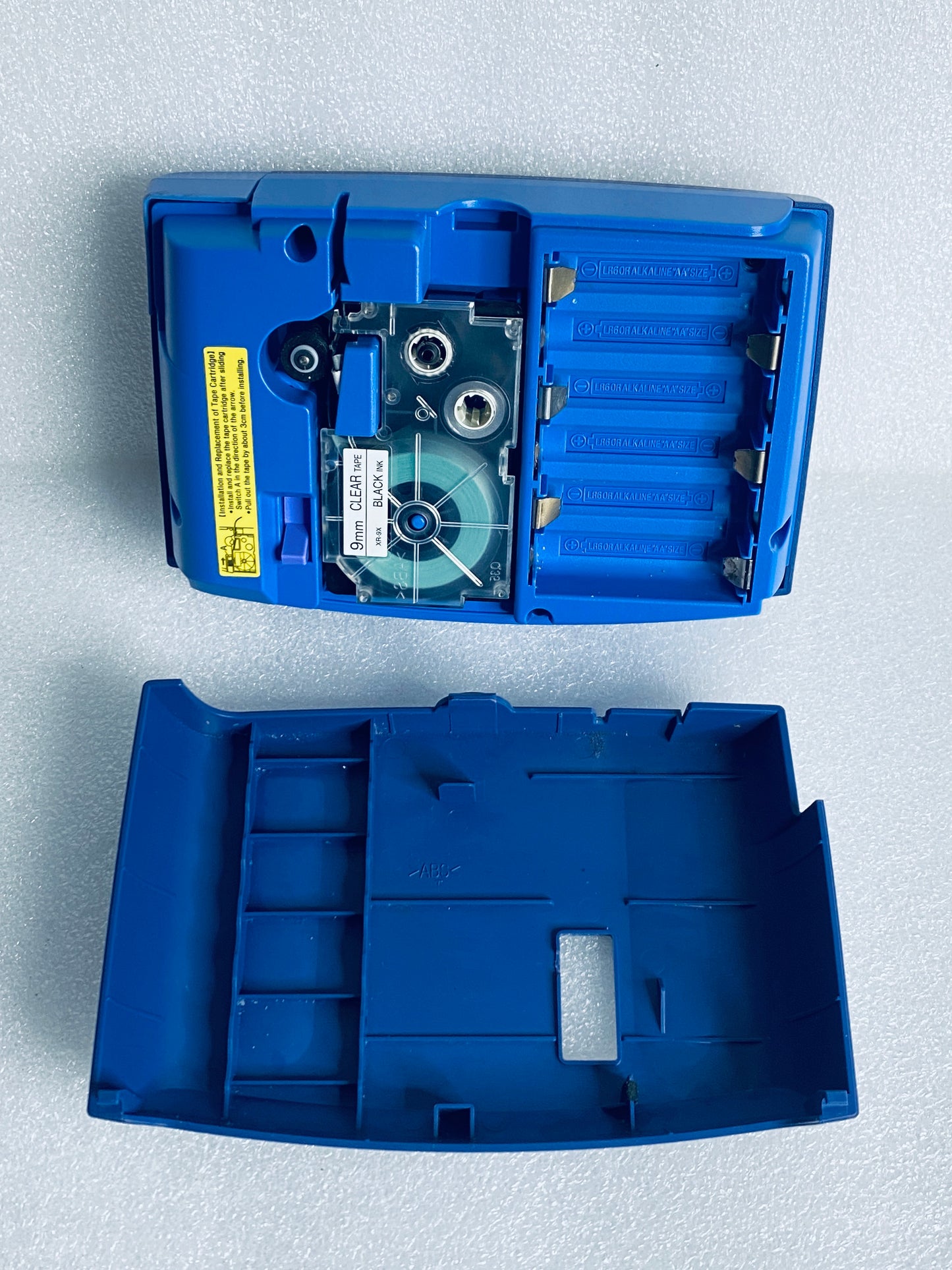 casio KL-60 EZ - Label Printer Label It! With 9mm Clear Tape/Black Ink