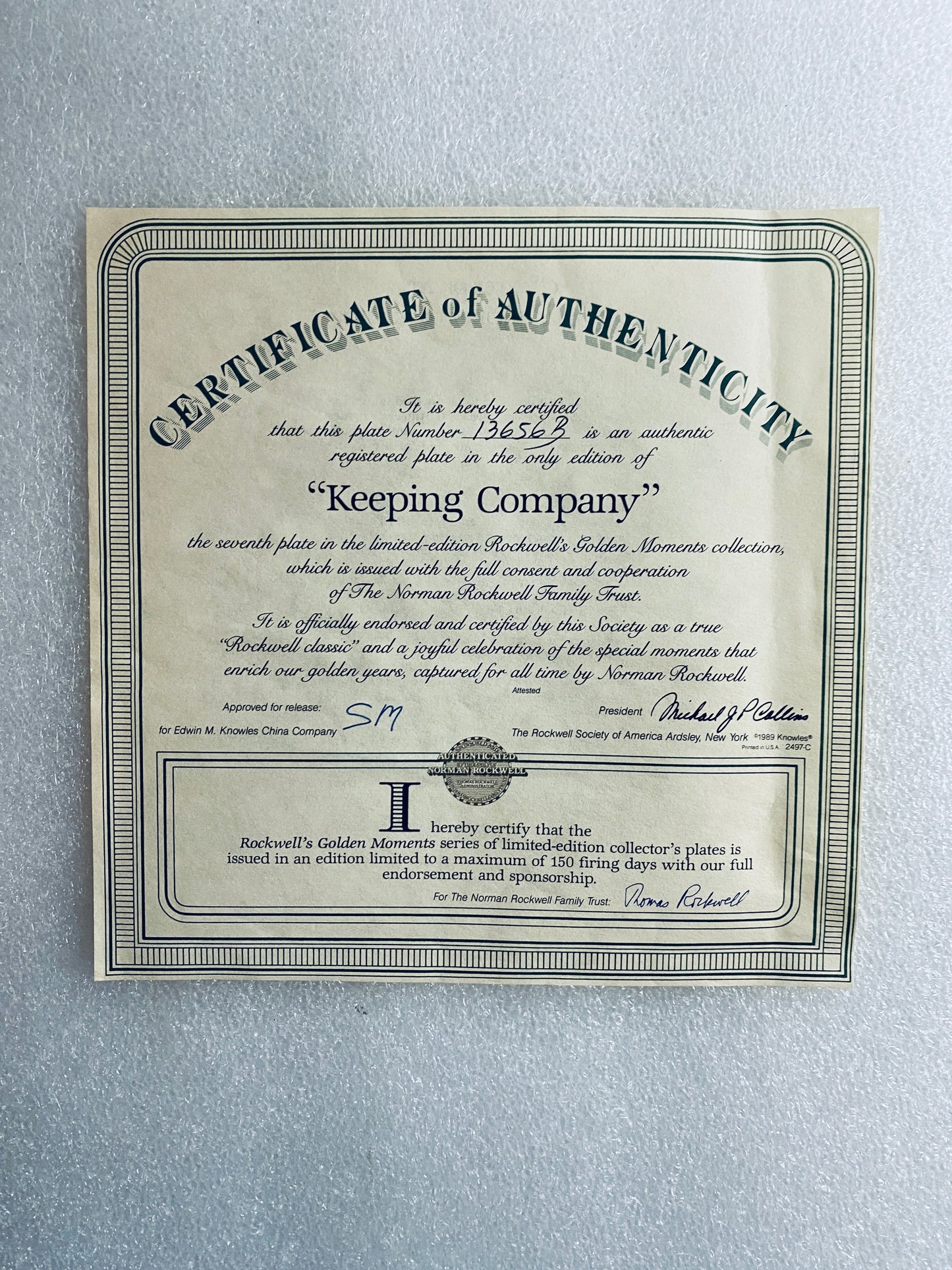 #96 - norman Rockwell "Keeping Company" 8 1/2" Decorative Plate With COA - (In Condition As Shown)