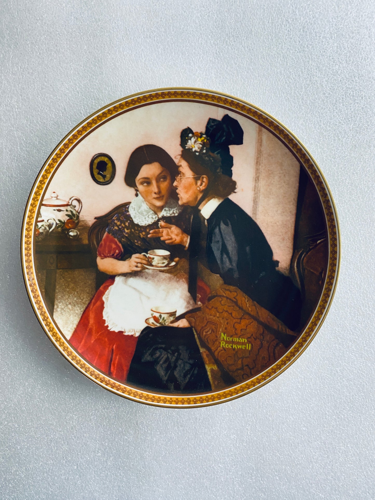 #98 - norman Rockwell "Gossiping In The Alcove" 8 1/2" Decorative Plate With COA - (In Condition As Shown)