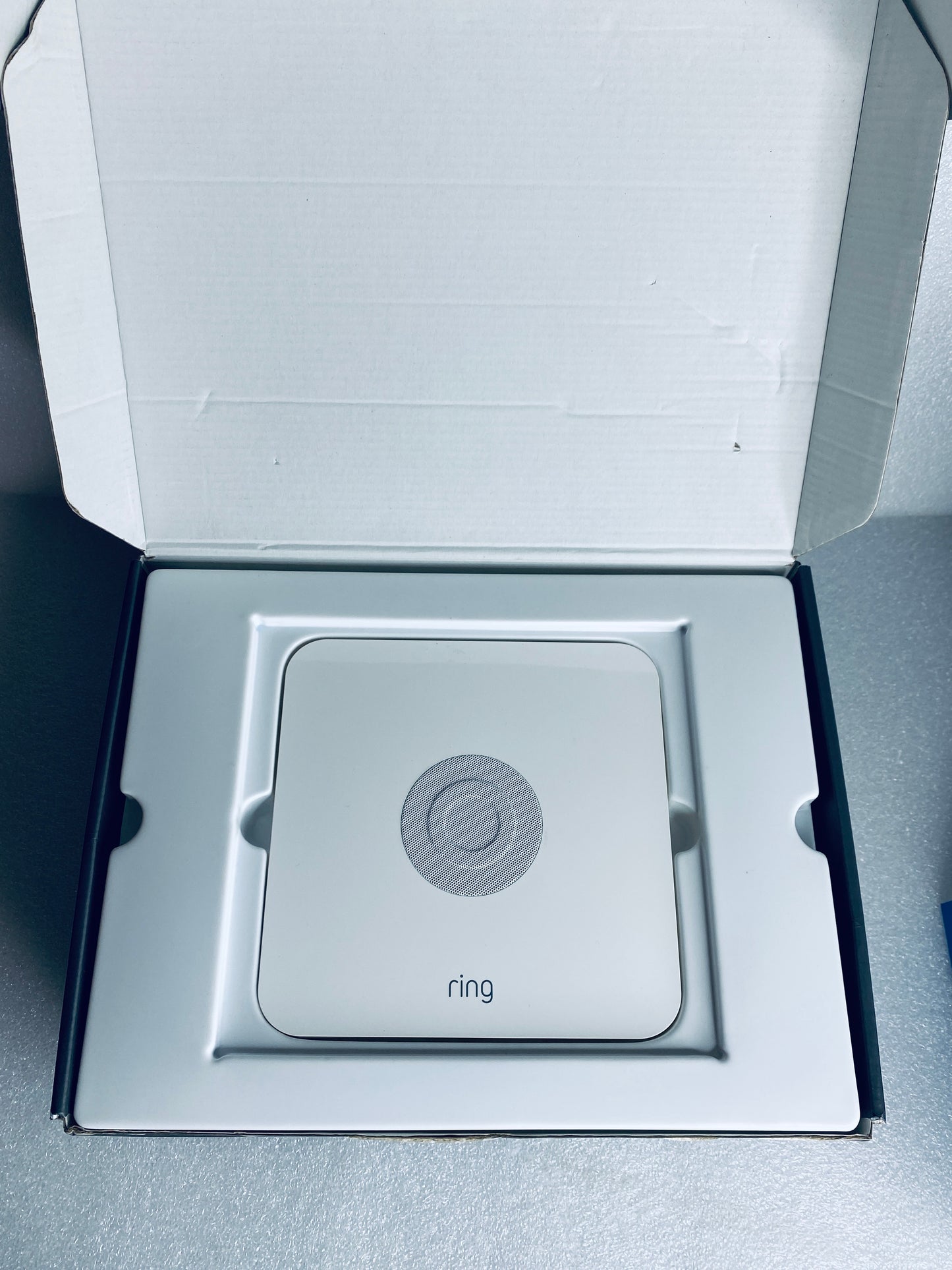 Ring 10Pc Wireless Home Alarm Security System Kit, White - (READ)