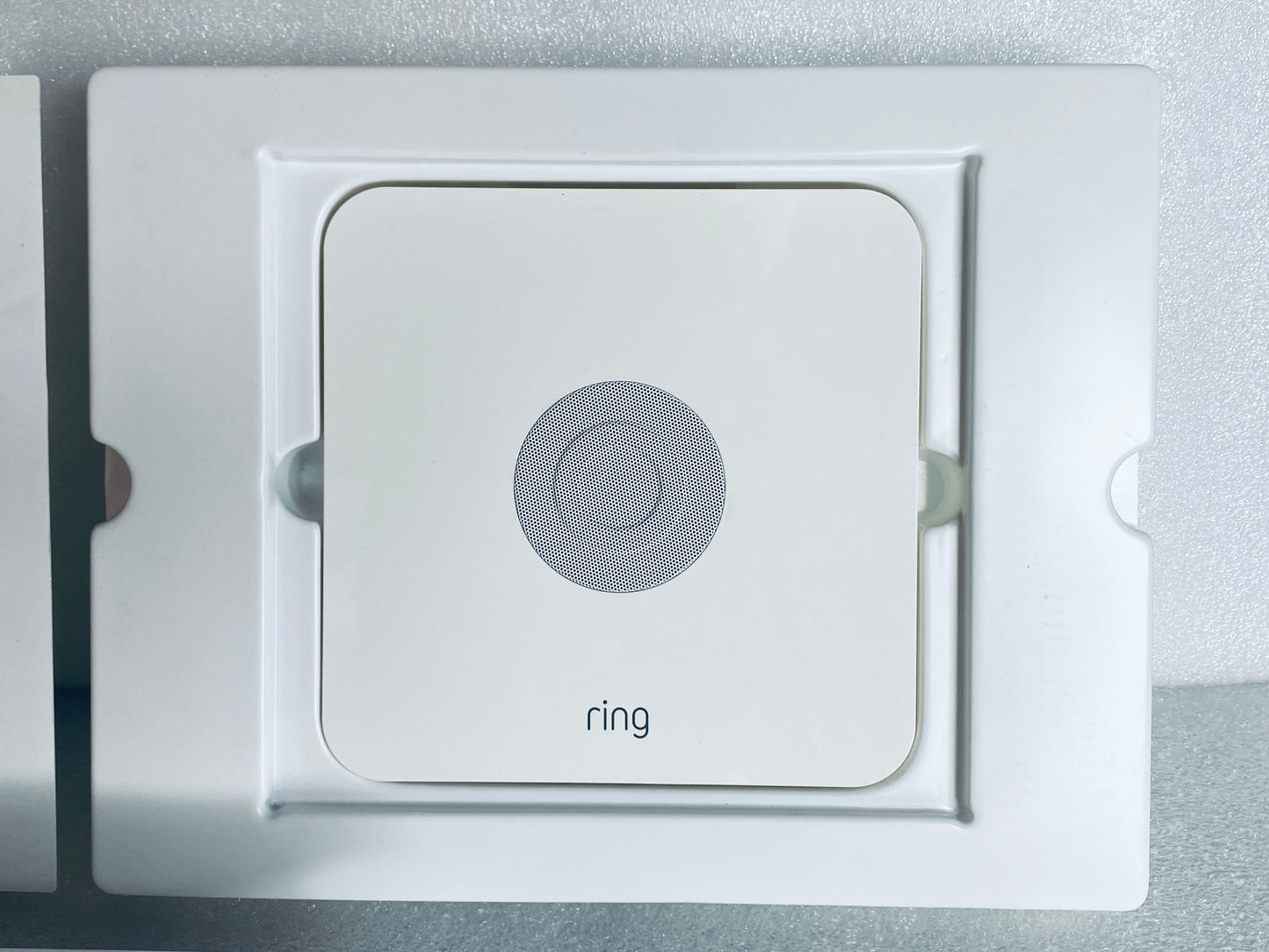 Ring 10Pc Wireless Home Alarm Security System Kit, White - (READ)