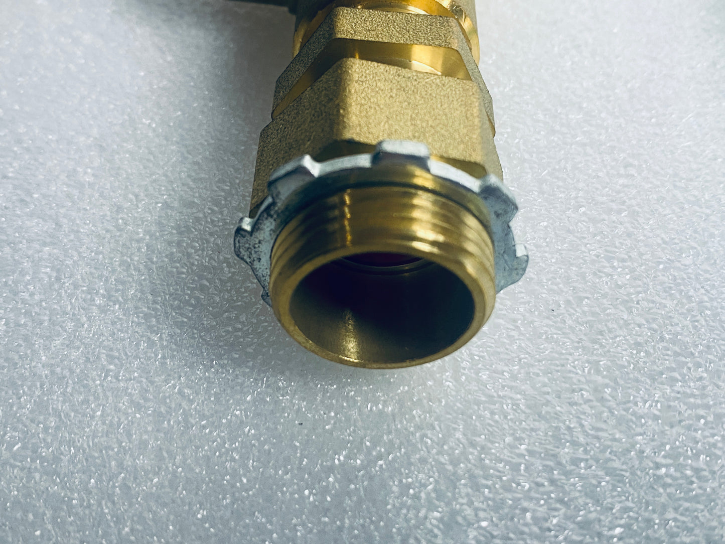 new Open Box - Ox Box Pro-Flex 1/2" Gas Valve Outlet Box
