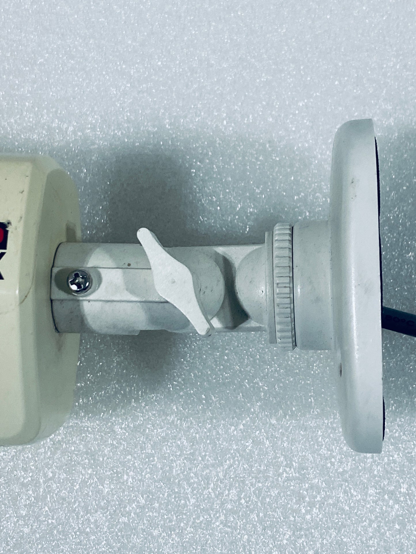Night Owl BNC 8.0 4K White Bullet Security Camera, CM-PTHD80W-BU-HIK - (READ)