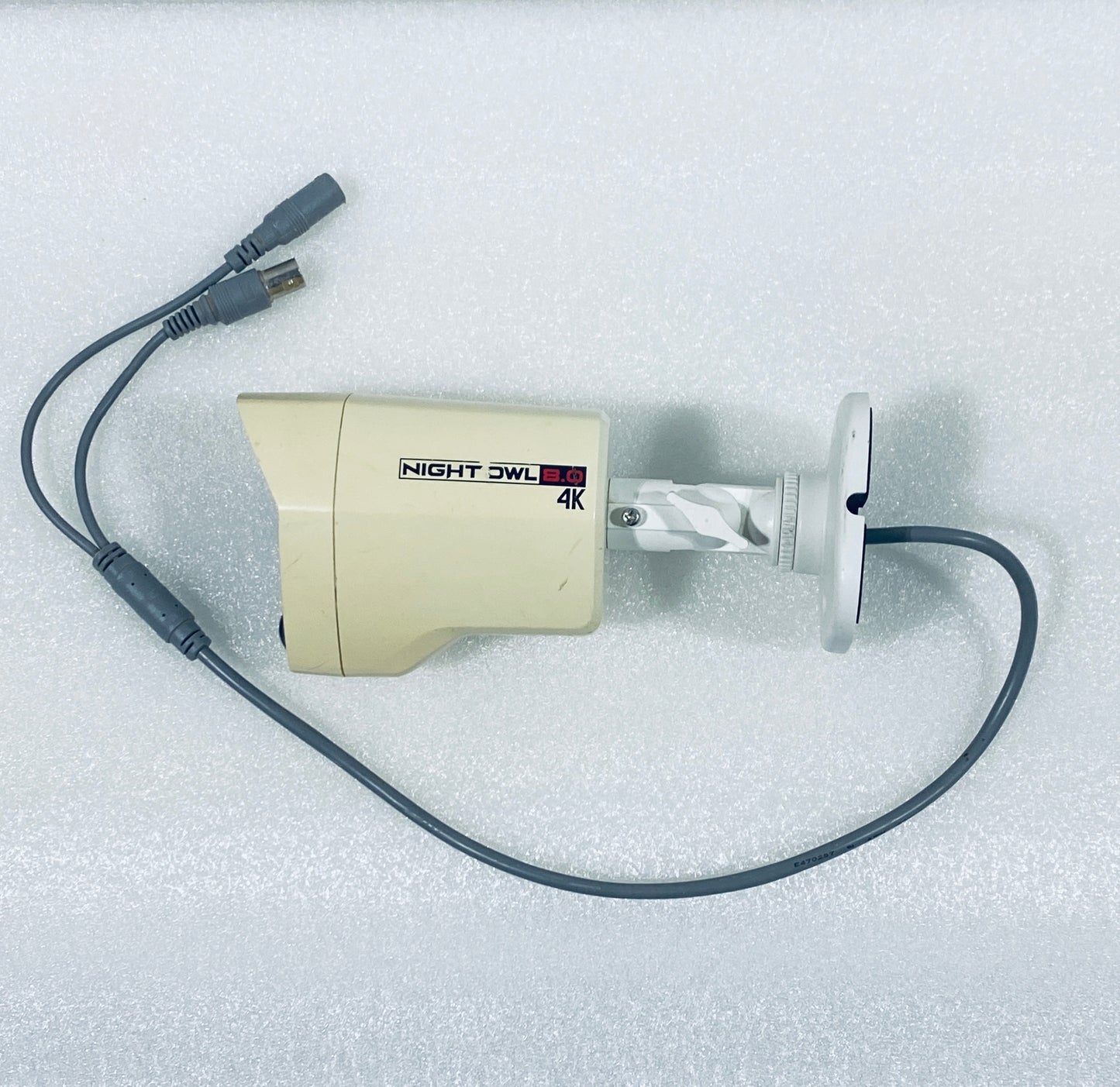 Night Owl White 8.0 4K BNC Bullet Security Camera, CM-PTHD80W-BU-HIK - (READ)
