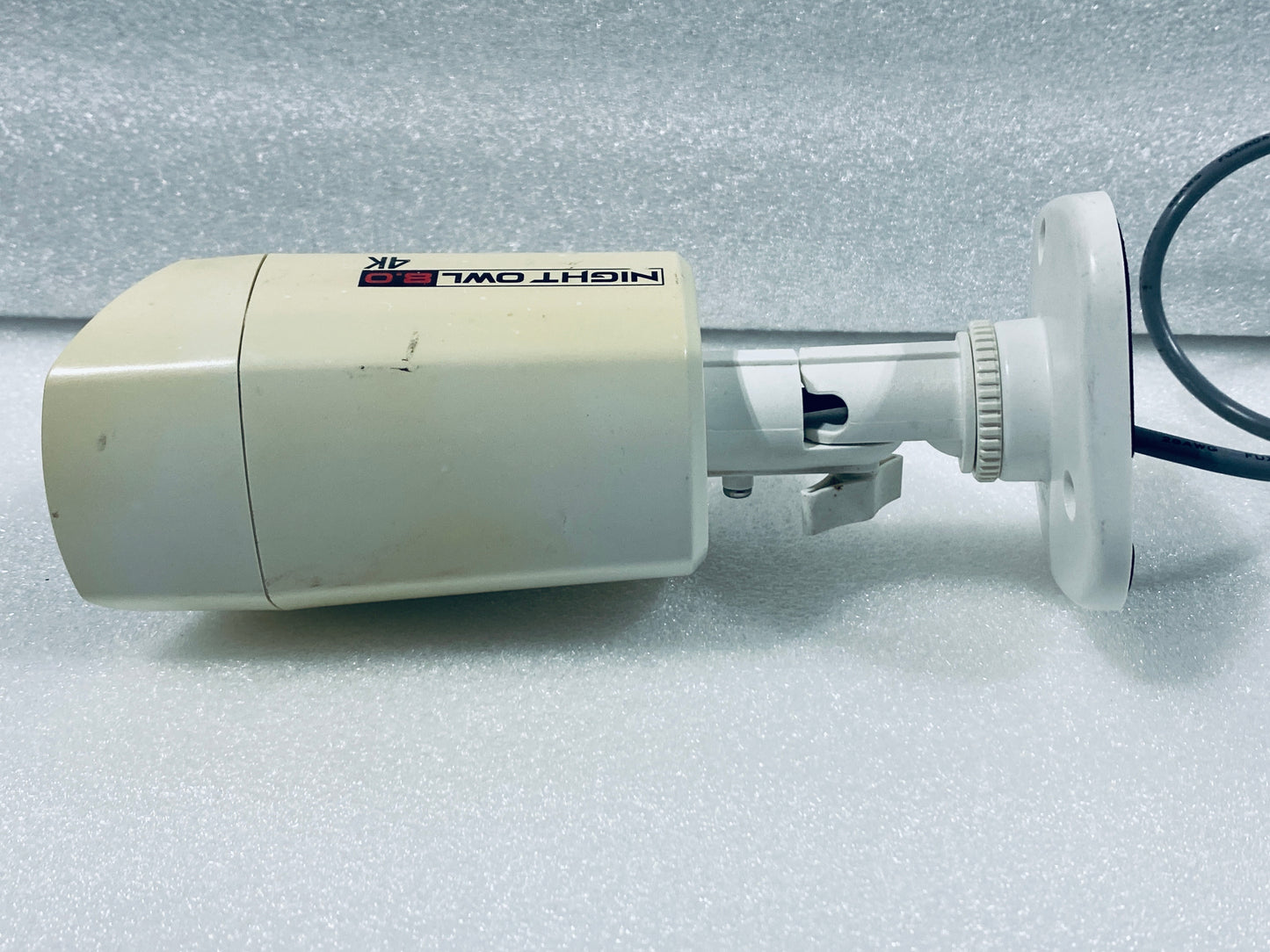 Night Owl 8.0 4K BNC Bullet White Security Camera, CM-PTHD80W-BU-HIK - (READ)